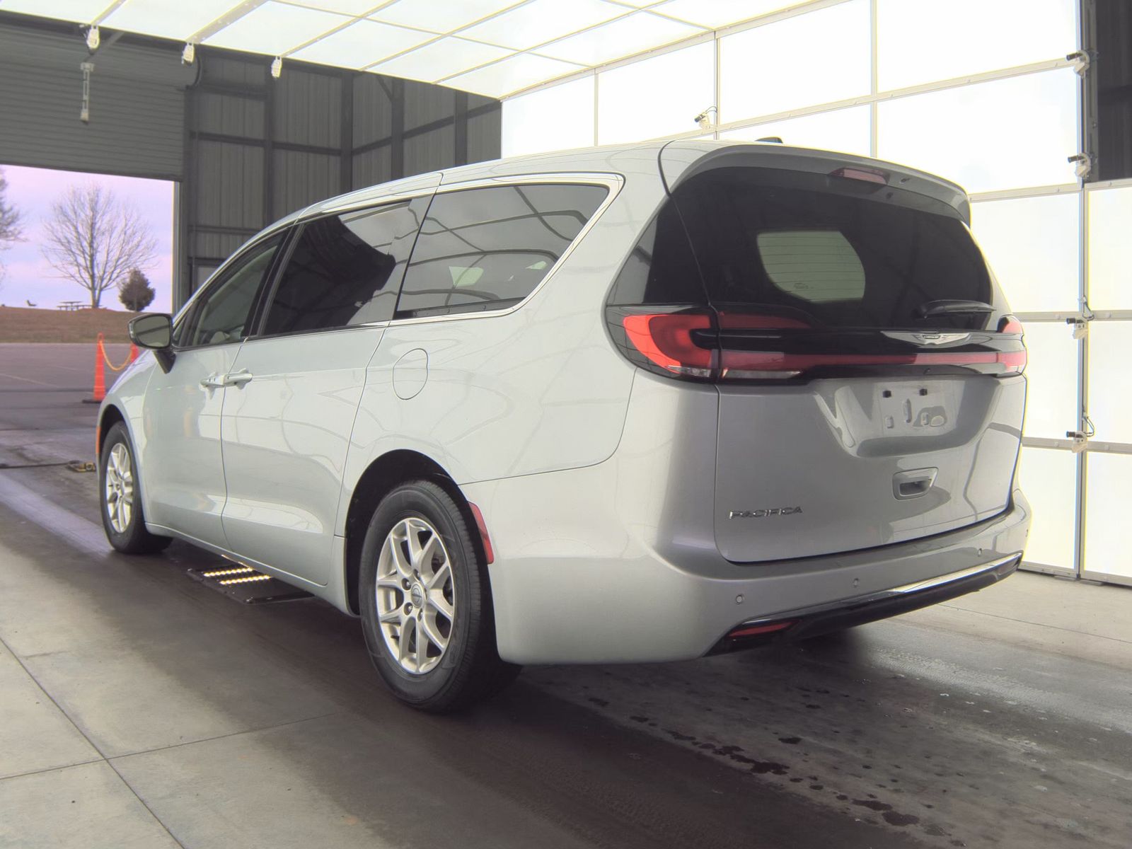 2024 Chrysler Pacifica Touring L FWD