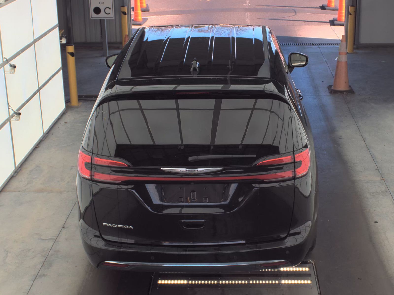 2024 Chrysler Pacifica Touring L FWD