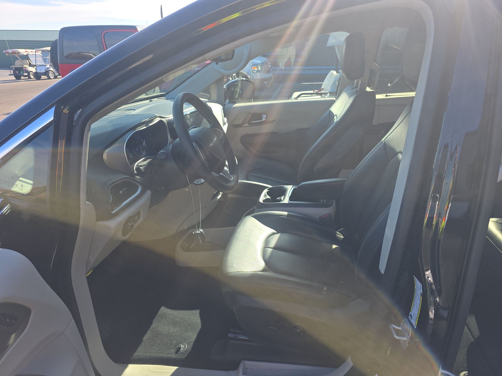 2024 Chrysler Pacifica Touring L FWD