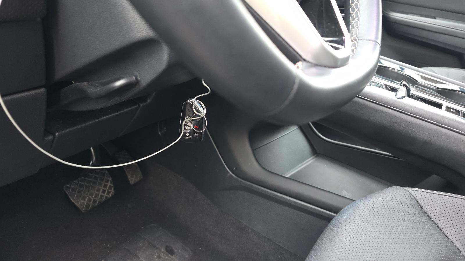 2025 Volkswagen Atlas 2.0T SE FWD