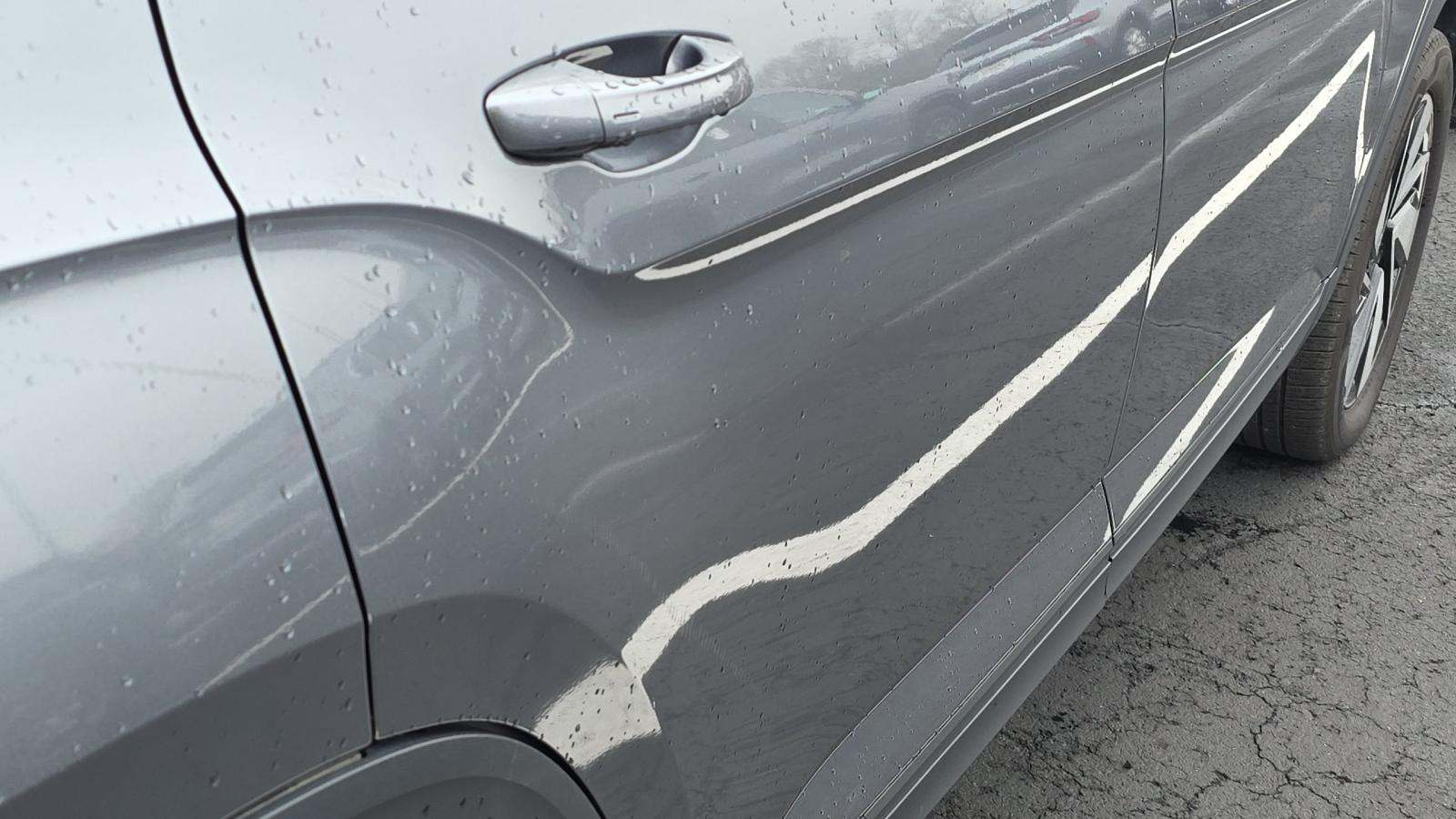 2025 Volkswagen Atlas 2.0T SE FWD