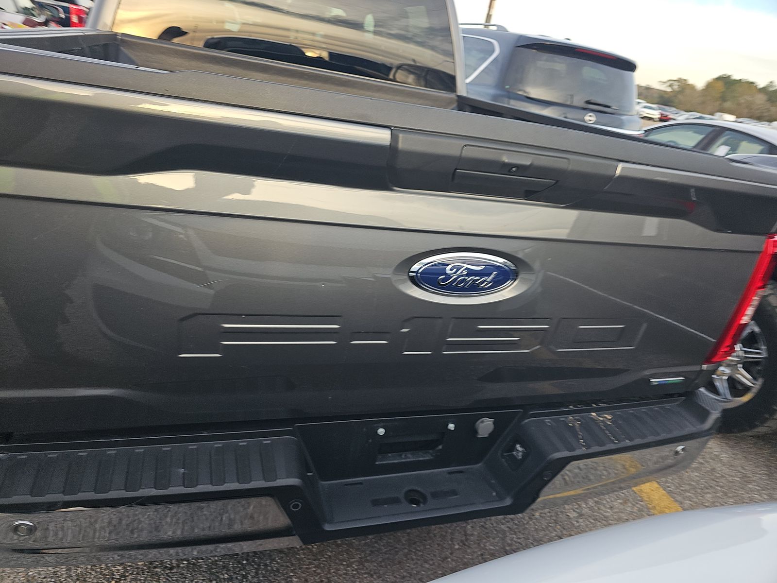 2023 Ford F-150 XLT RWD