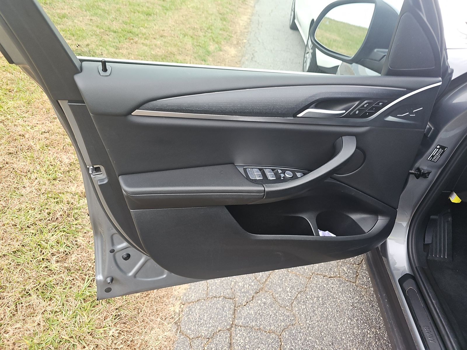 2024 BMW X3 sDrive30i RWD