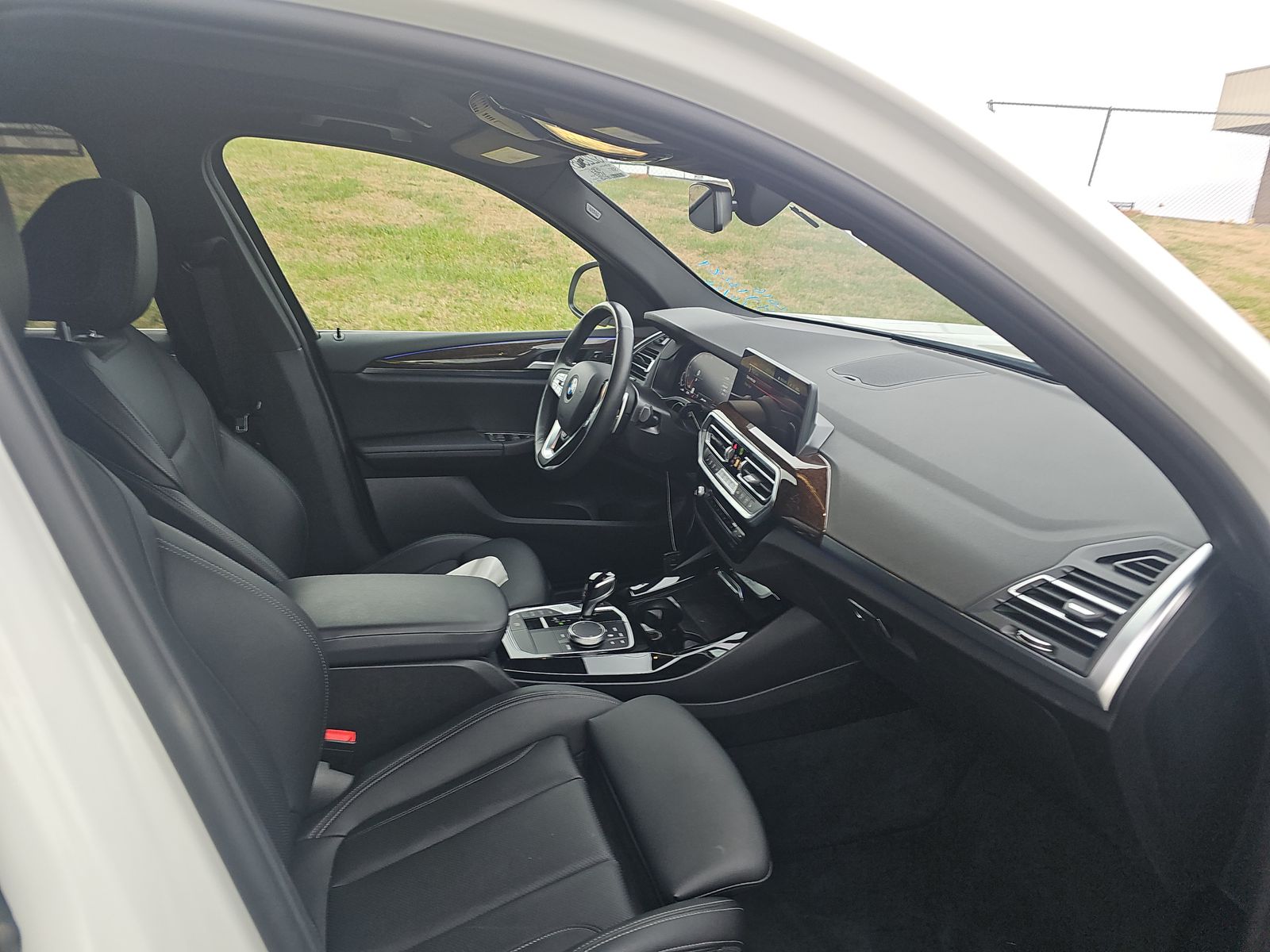 2024 BMW X3 sDrive30i RWD