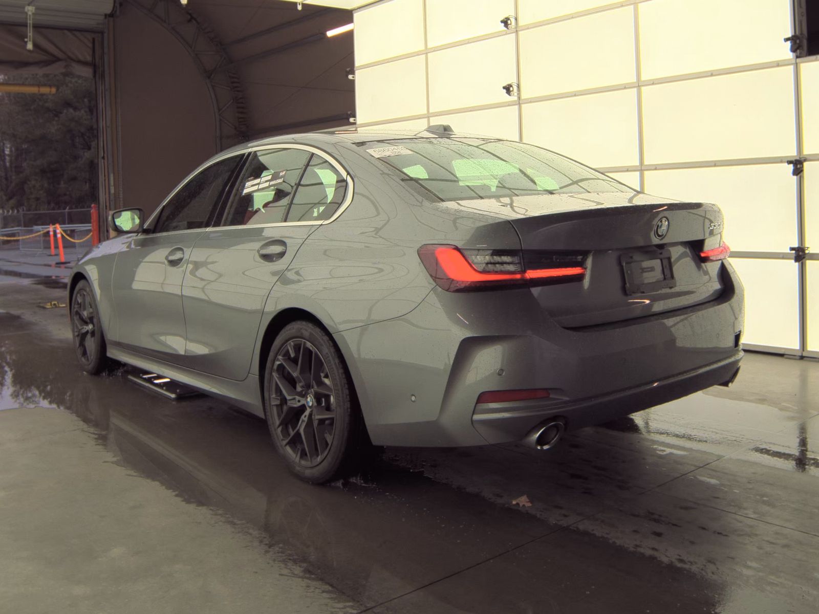 2025 BMW 3 Series 330i RWD