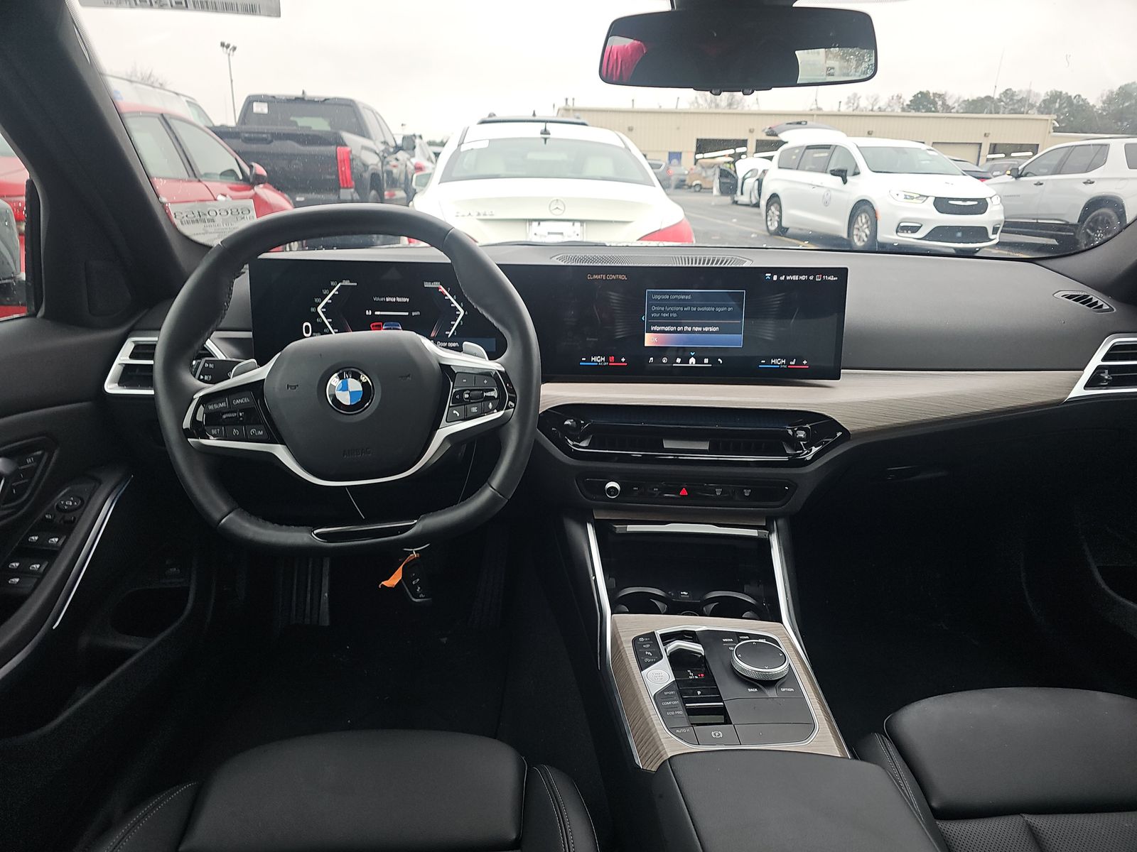 2025 BMW 3 Series 330i RWD