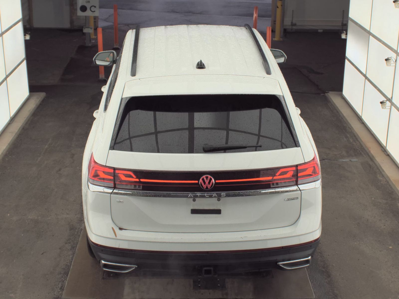 2025 Volkswagen Atlas 2.0T SE AWD