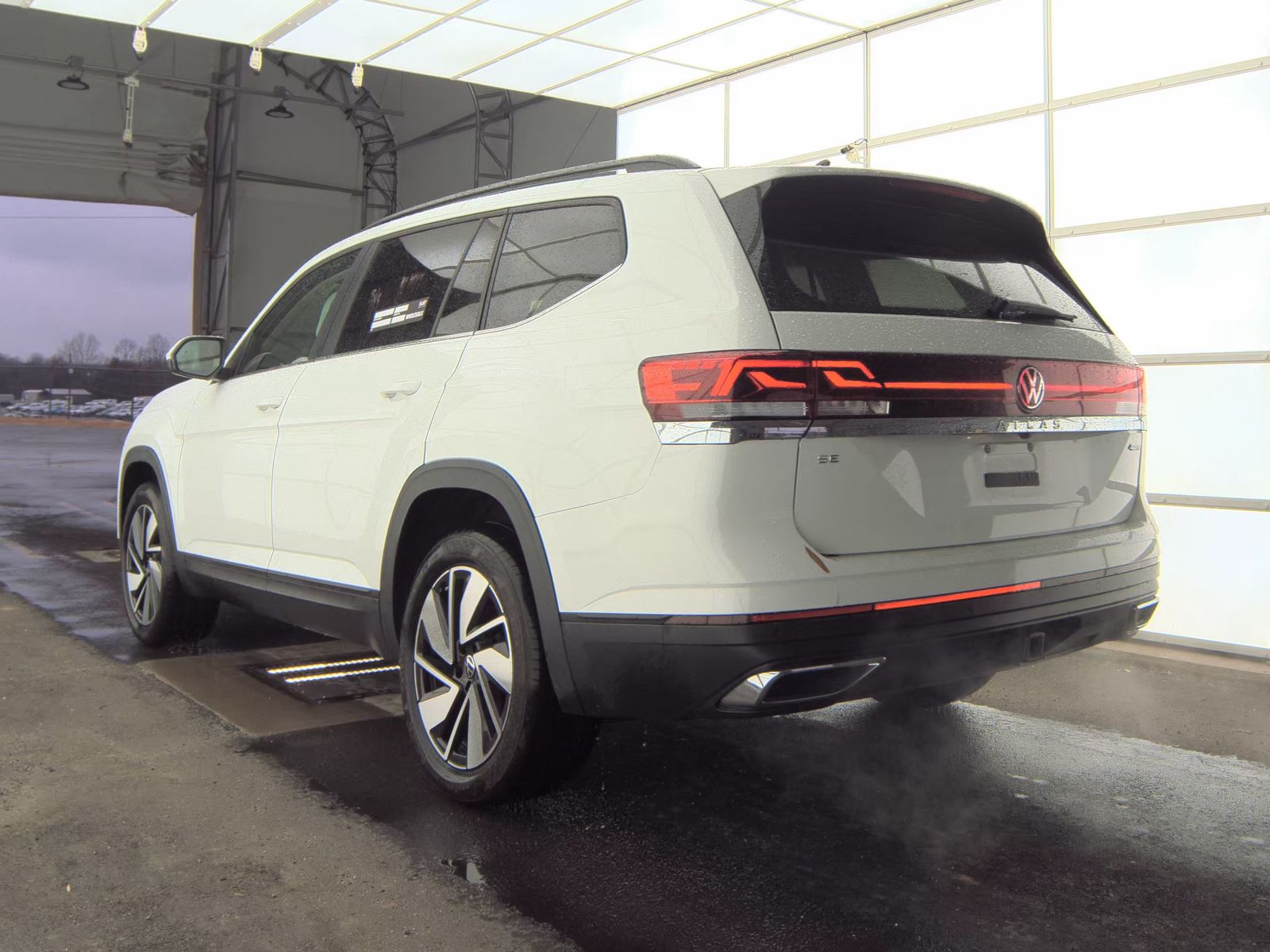 2025 Volkswagen Atlas 2.0T SE AWD