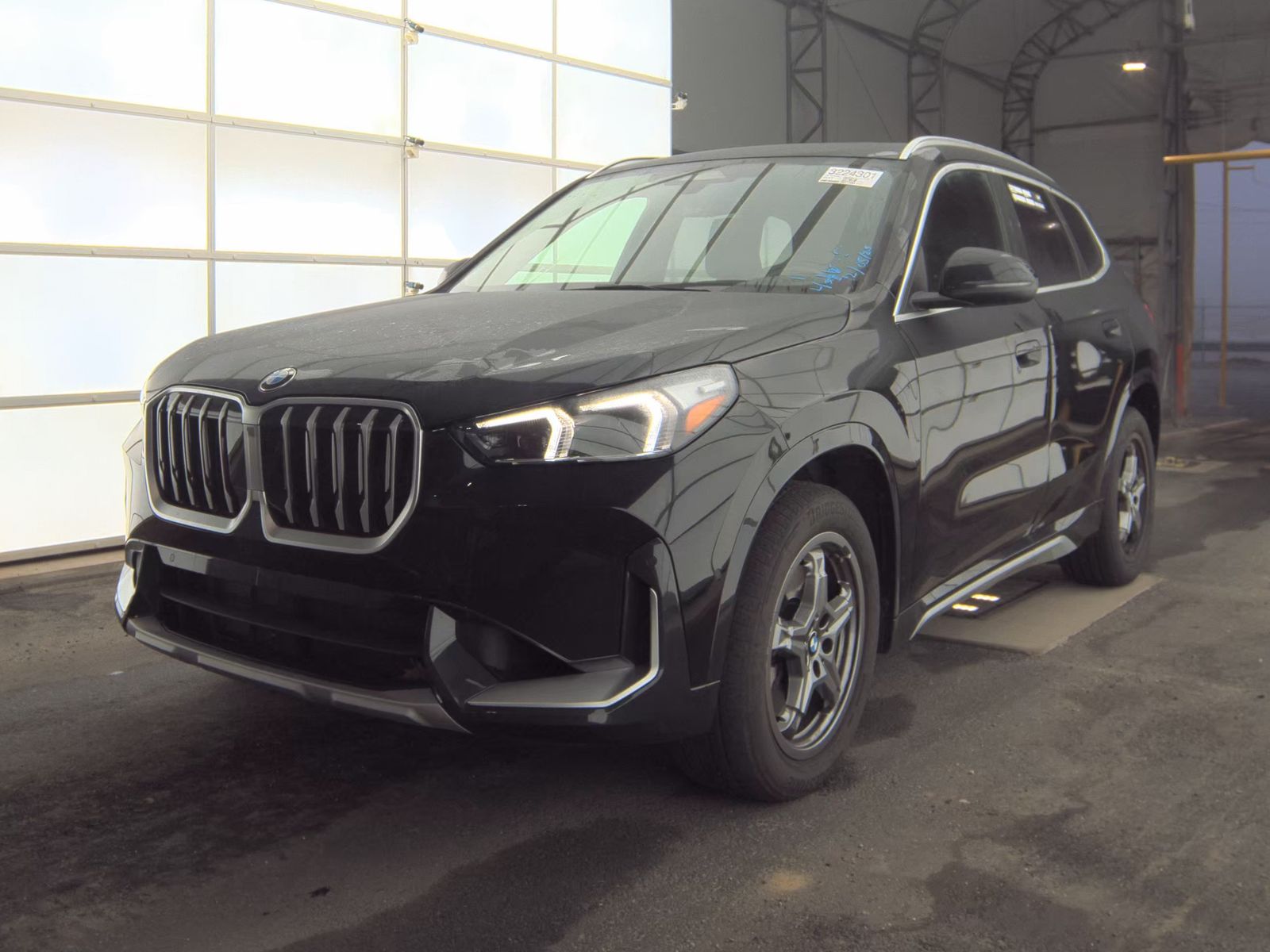 2025 BMW X1 xDrive28i AWD
