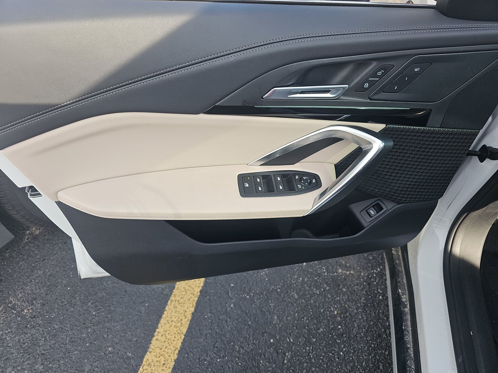 2025 BMW X1 xDrive28i AWD