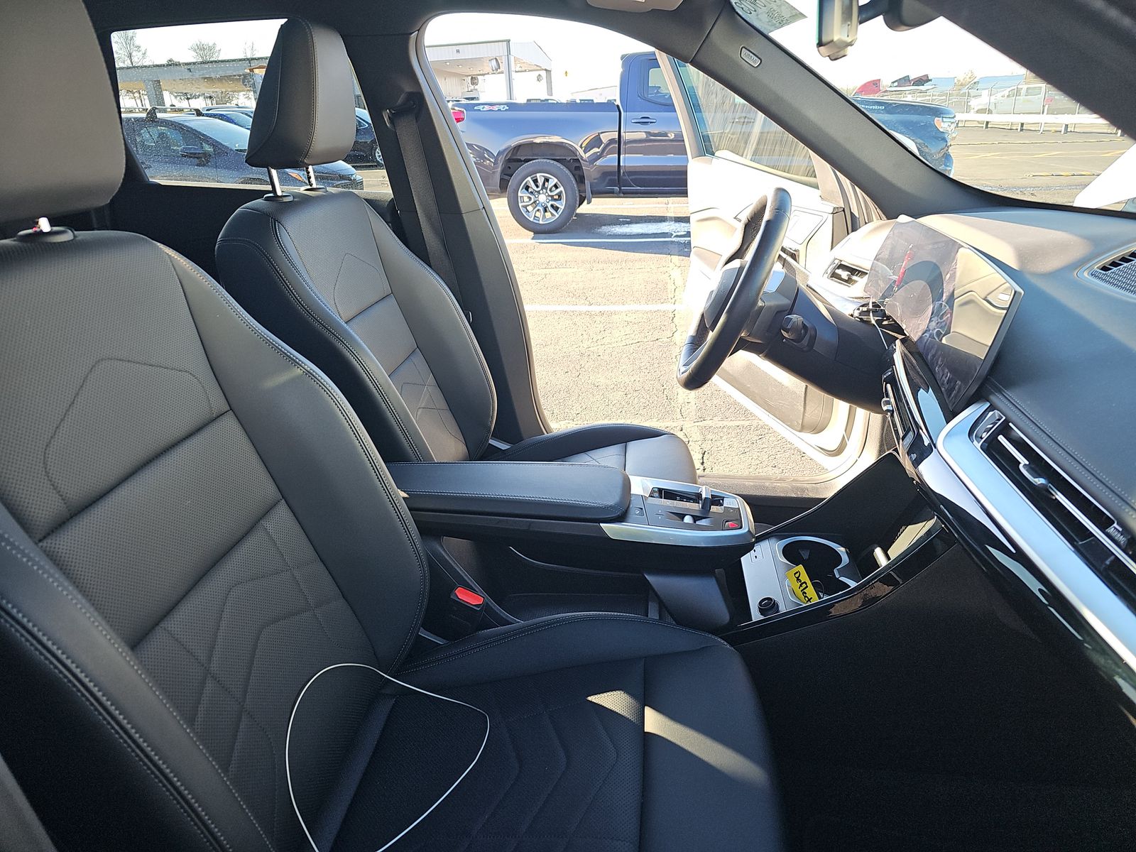 2025 BMW X1 xDrive28i AWD