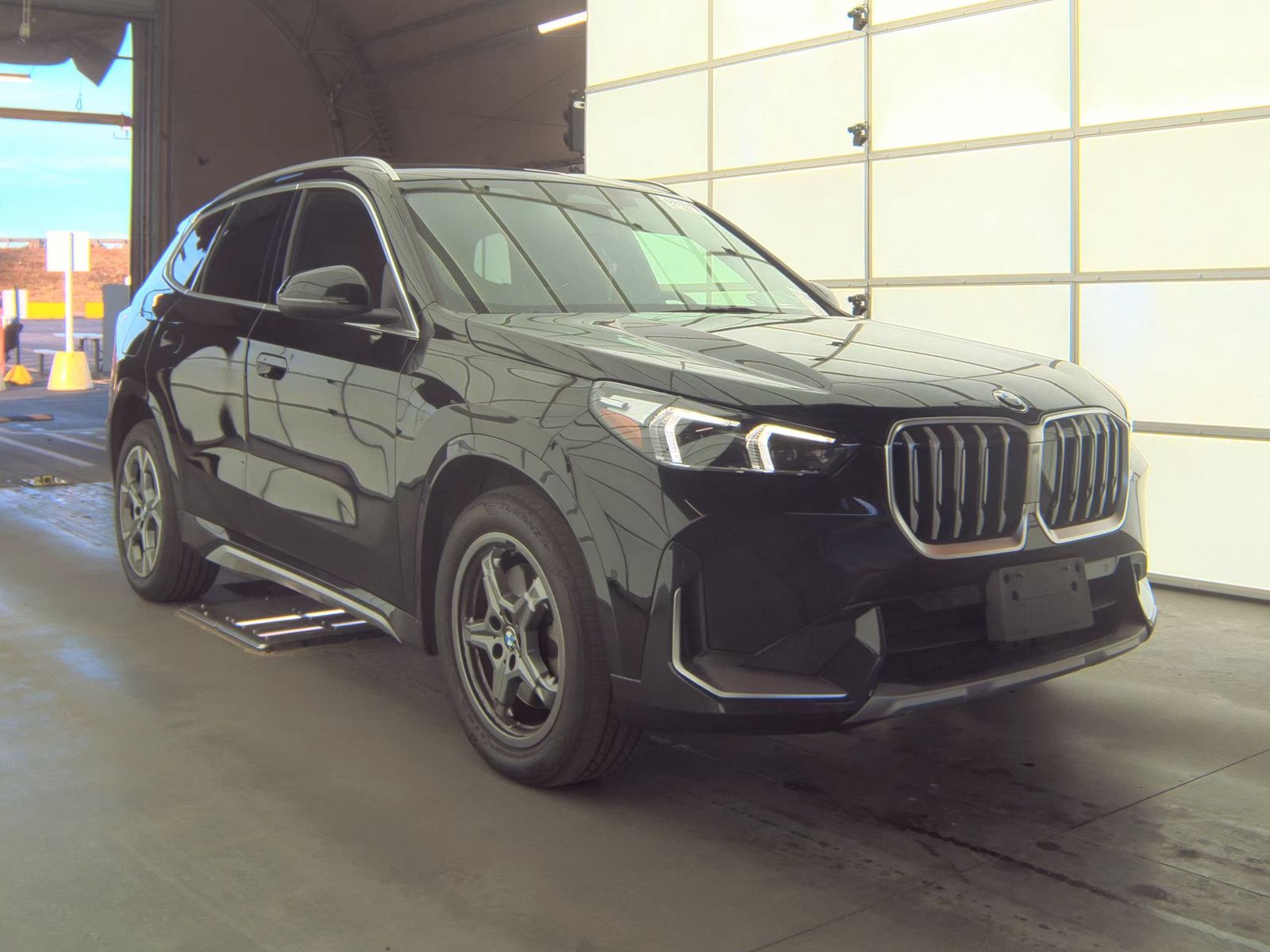 2025 BMW X1 xDrive28i AWD