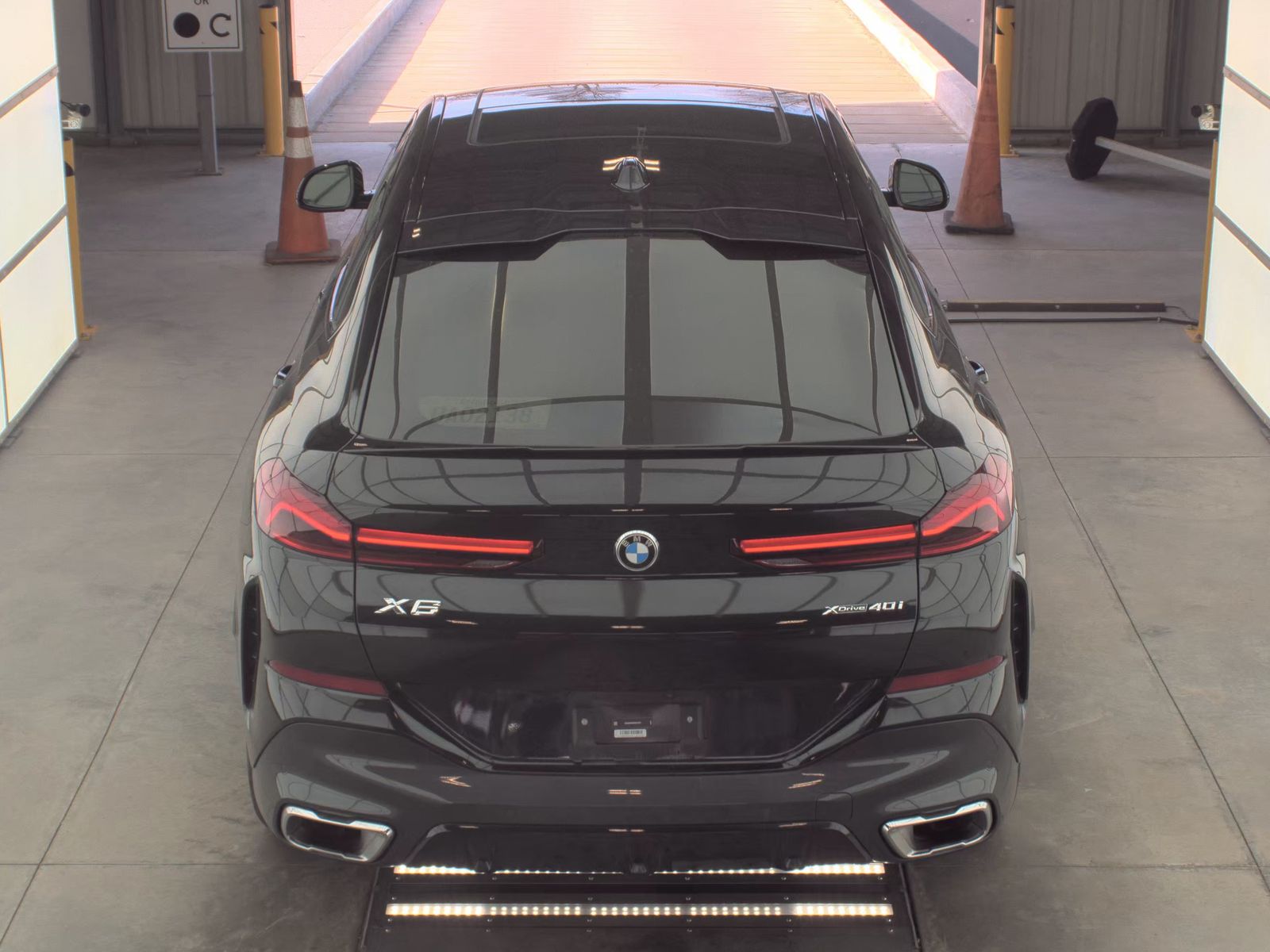 2025 BMW X6 xDrive40i AWD