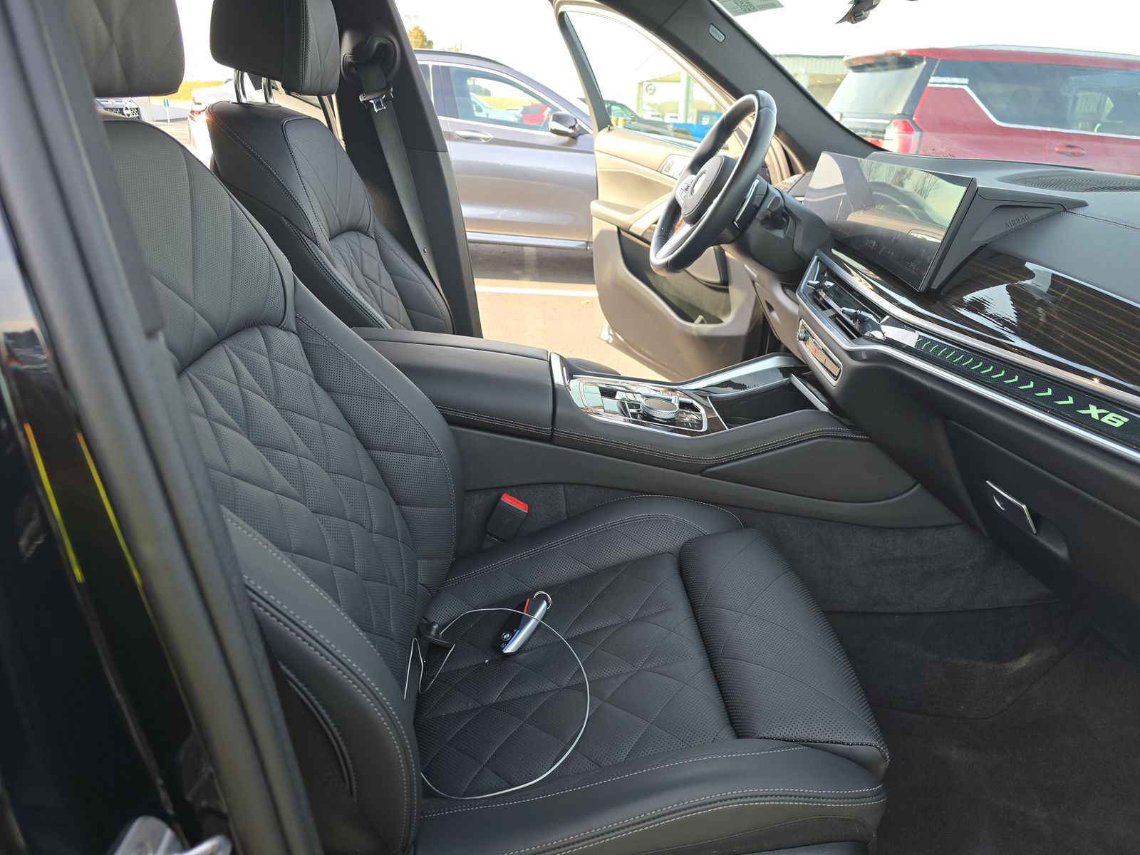 2025 BMW X6 xDrive40i AWD