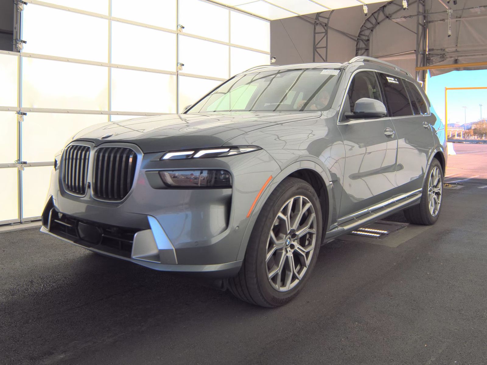 2025 BMW X7 xDrive40i AWD