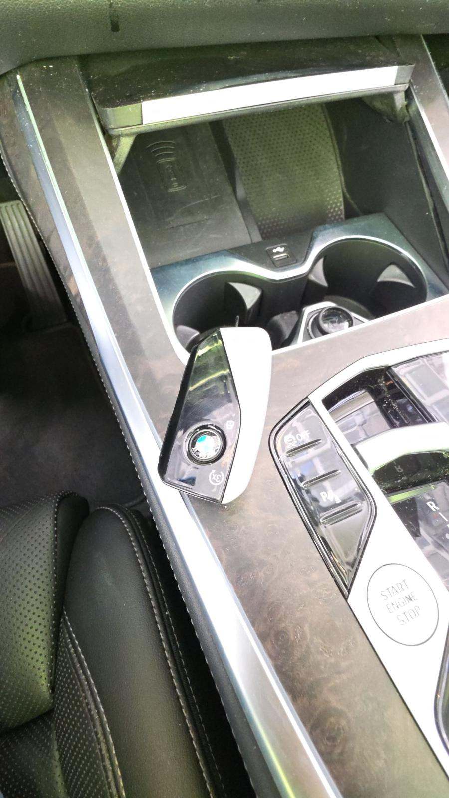 2025 BMW X7 xDrive40i AWD