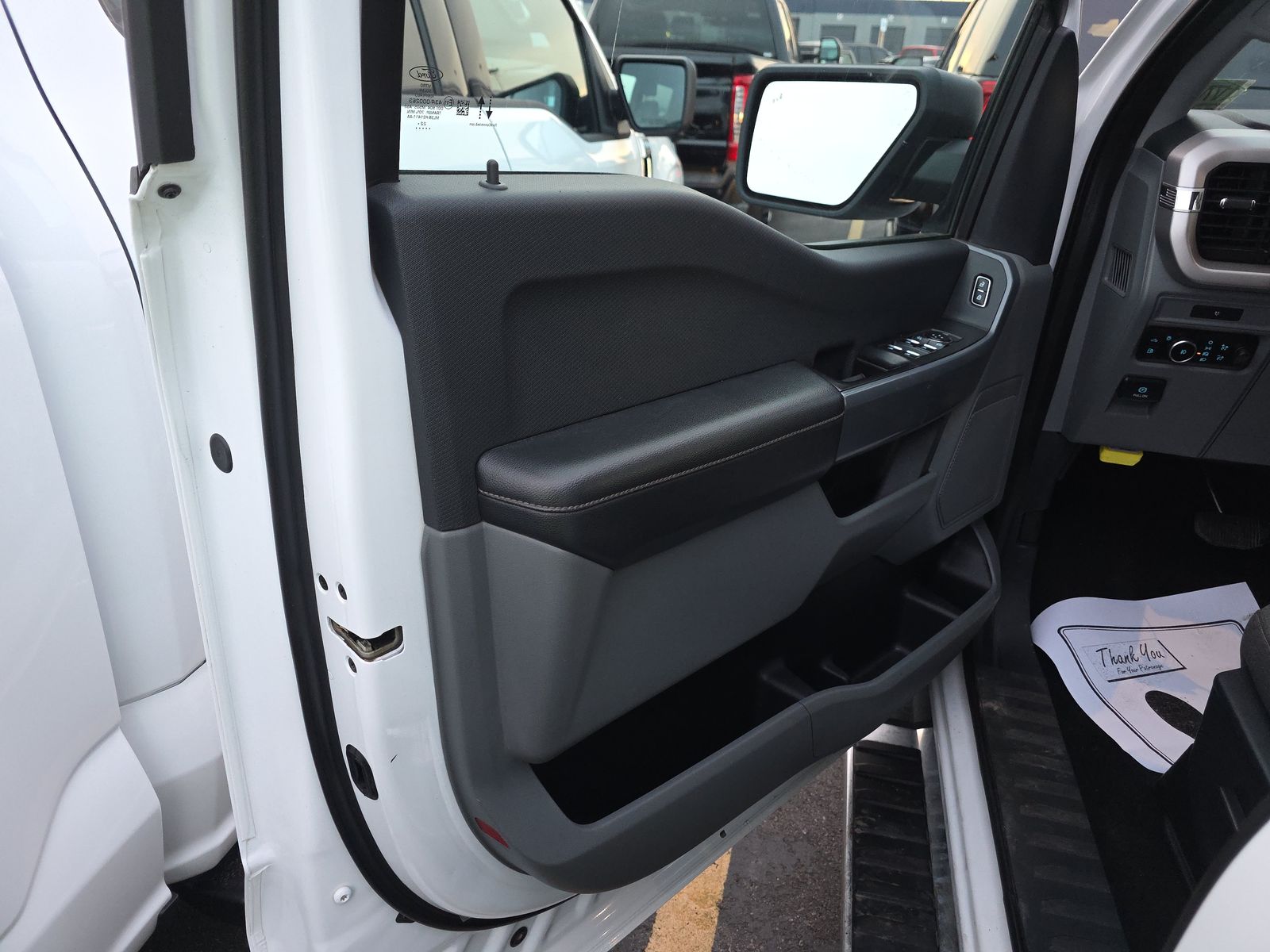 2023 Ford F-150 Hybrid XLT AWD