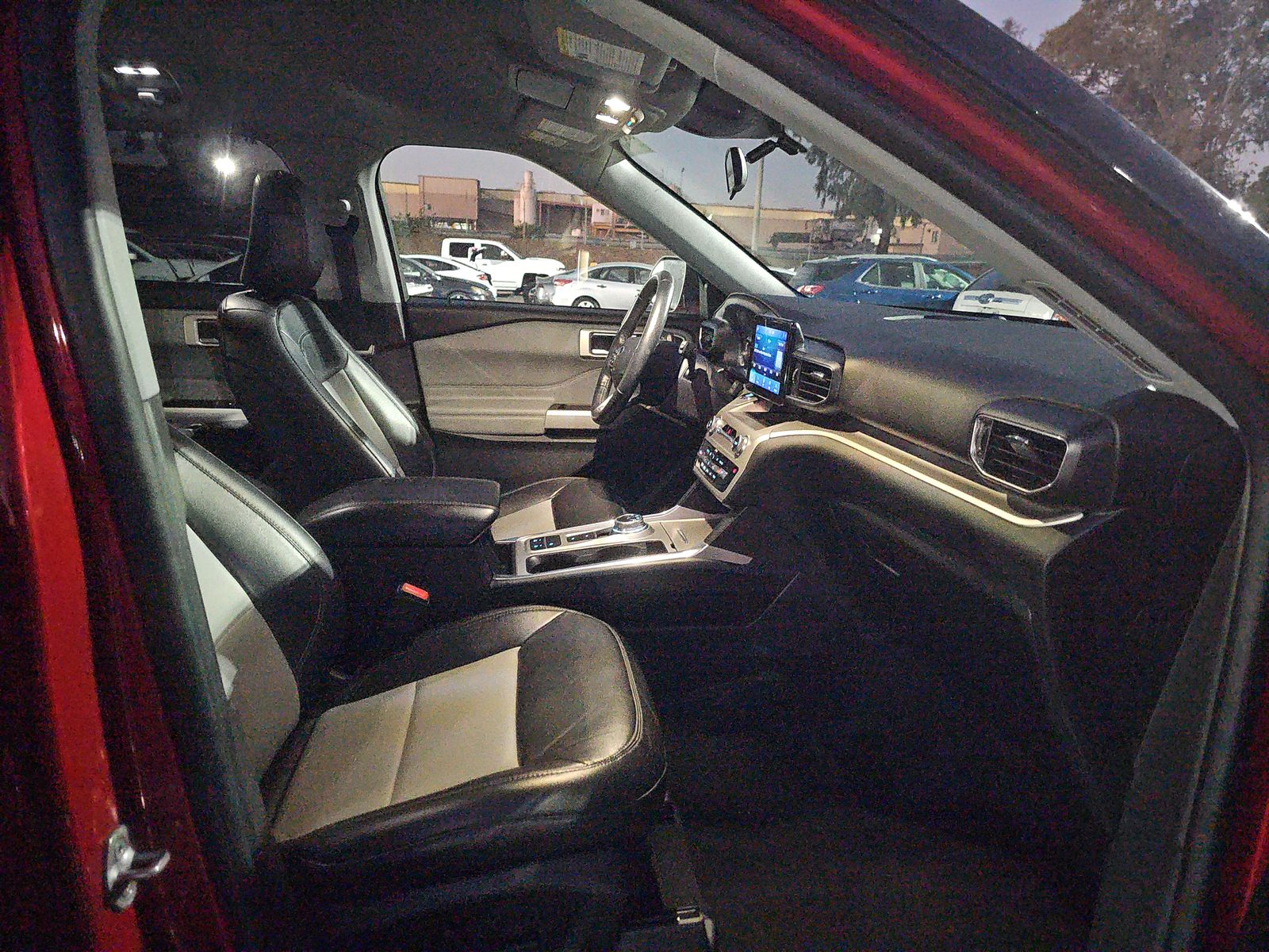 2022 Ford Explorer XLT FWD