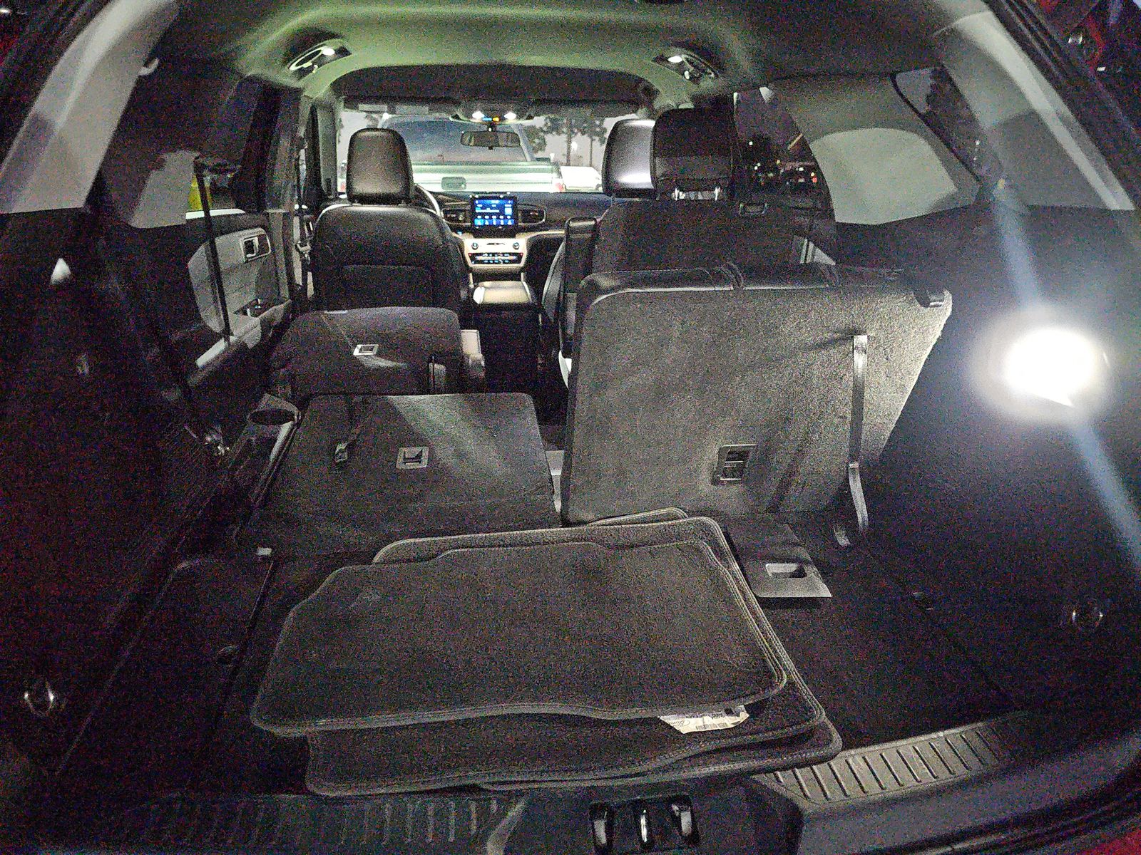 2022 Ford Explorer XLT FWD