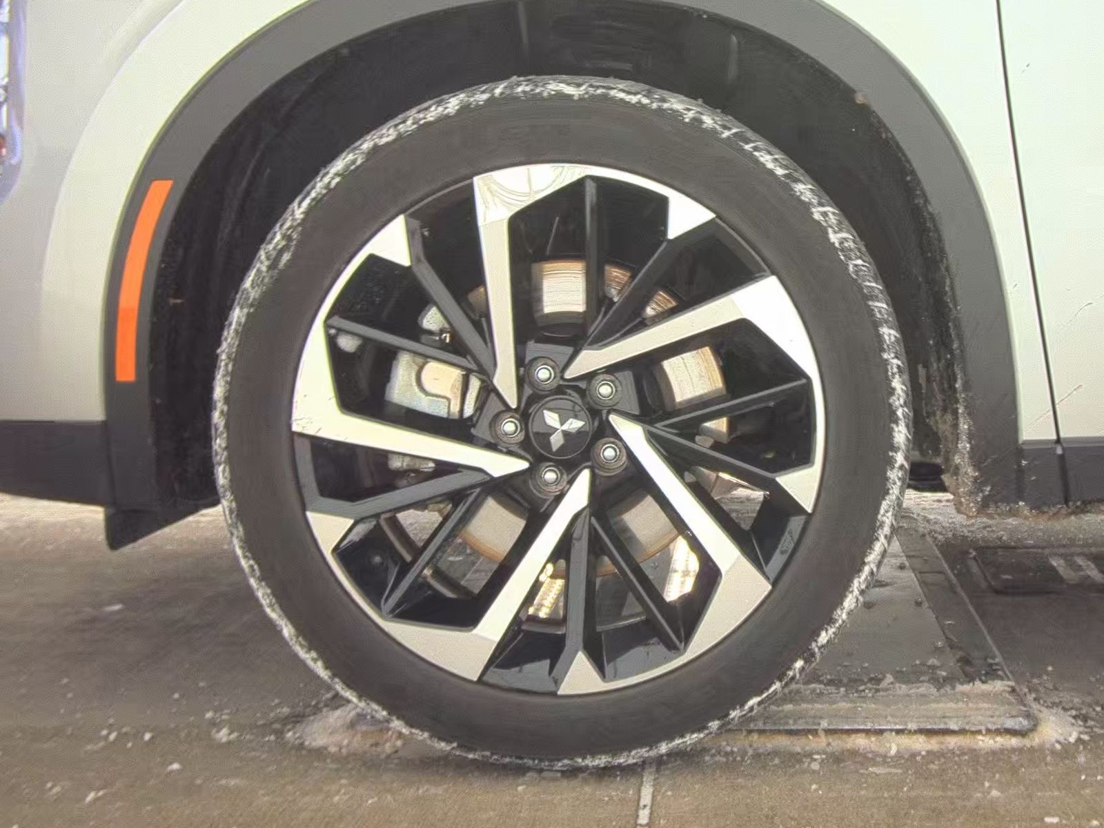 2024 Mitsubishi Outlander SE AWD