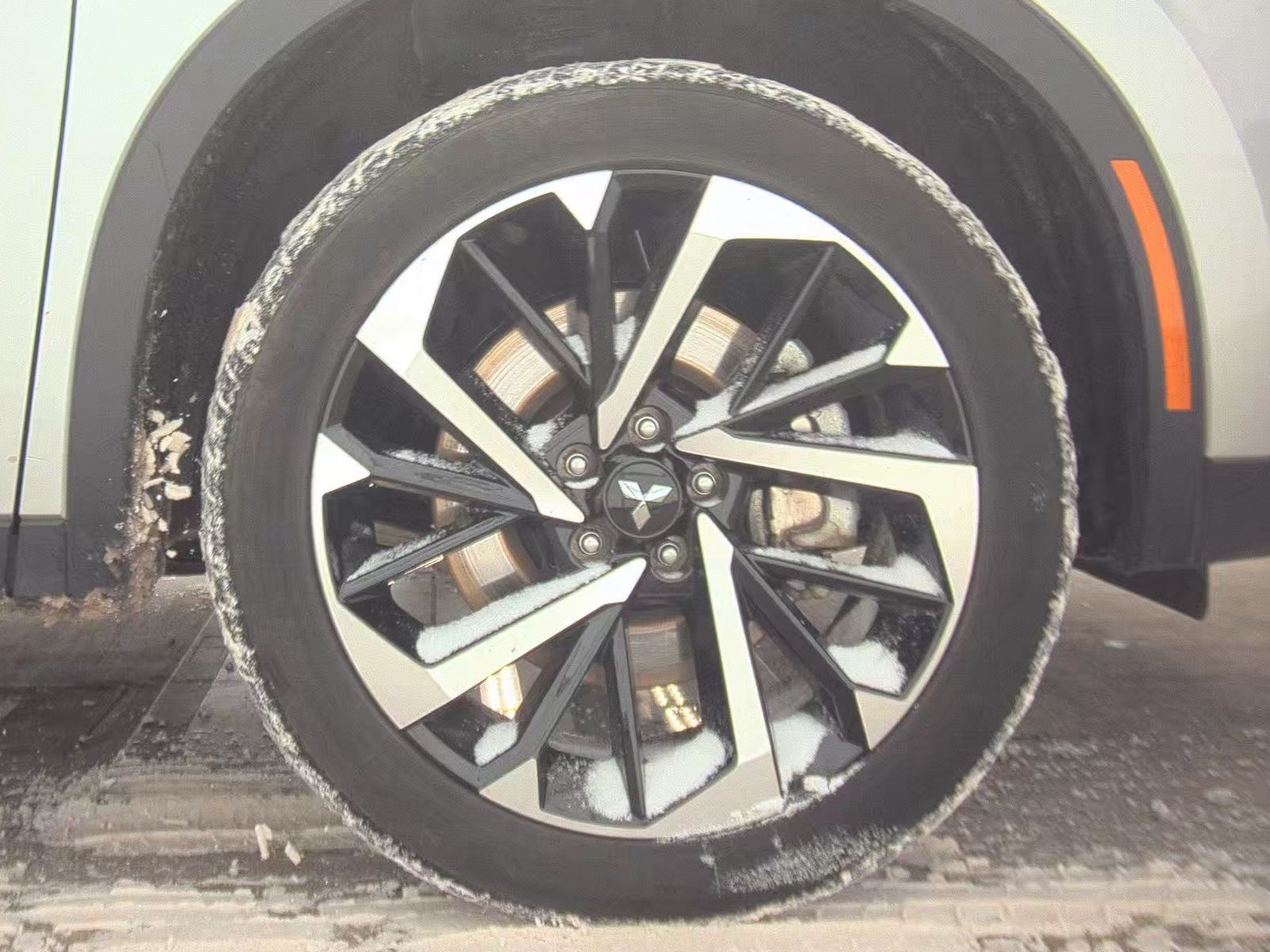 2024 Mitsubishi Outlander SE AWD