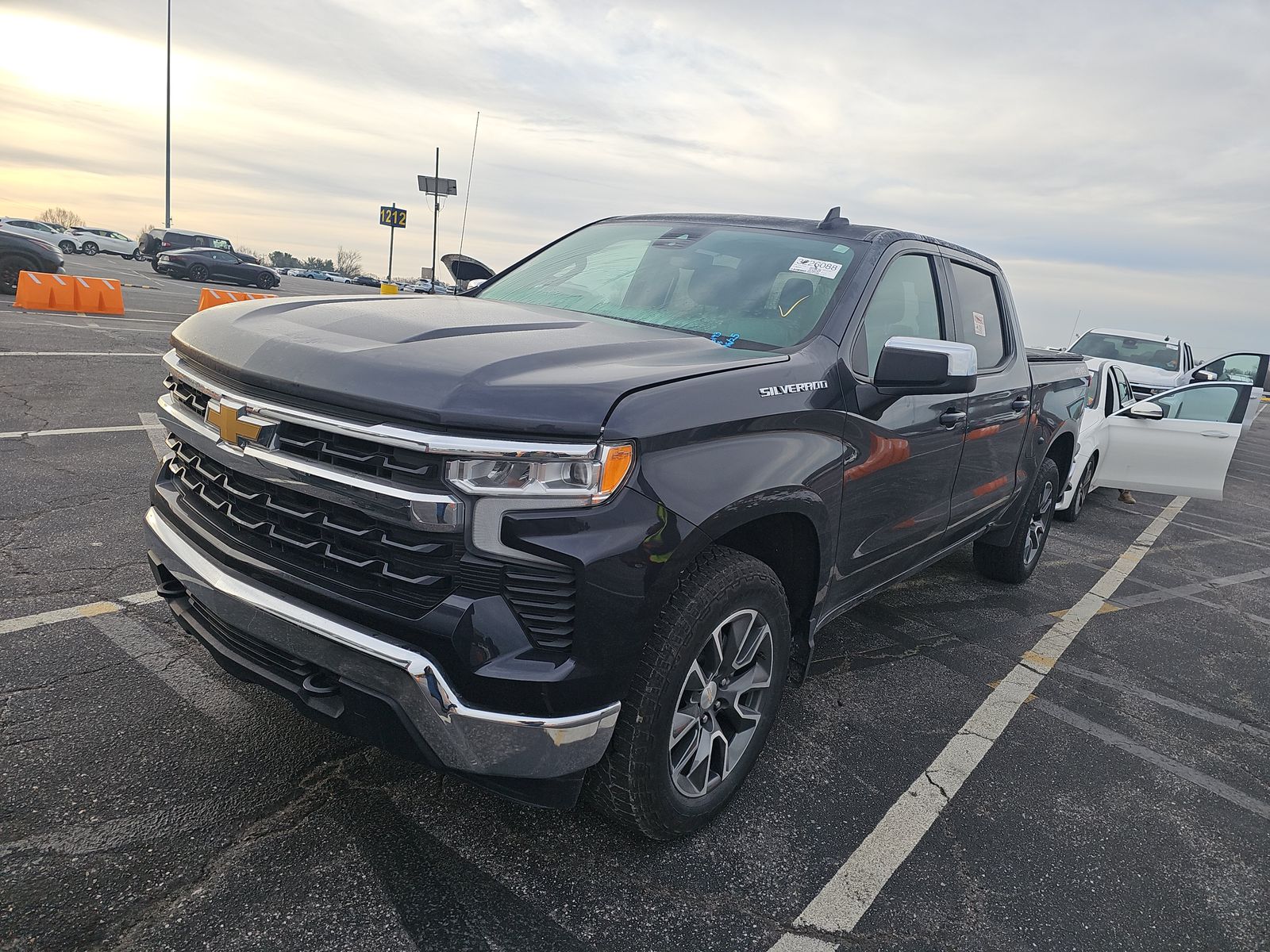 2023 Chevrolet Silverado 1500 LT AWD