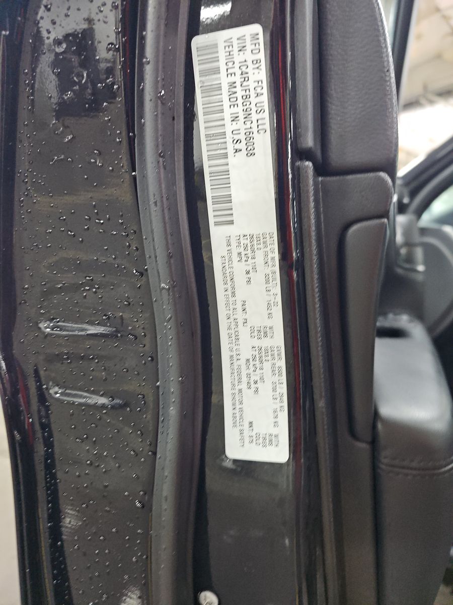 2022 Jeep Grand Cherokee Limited AWD