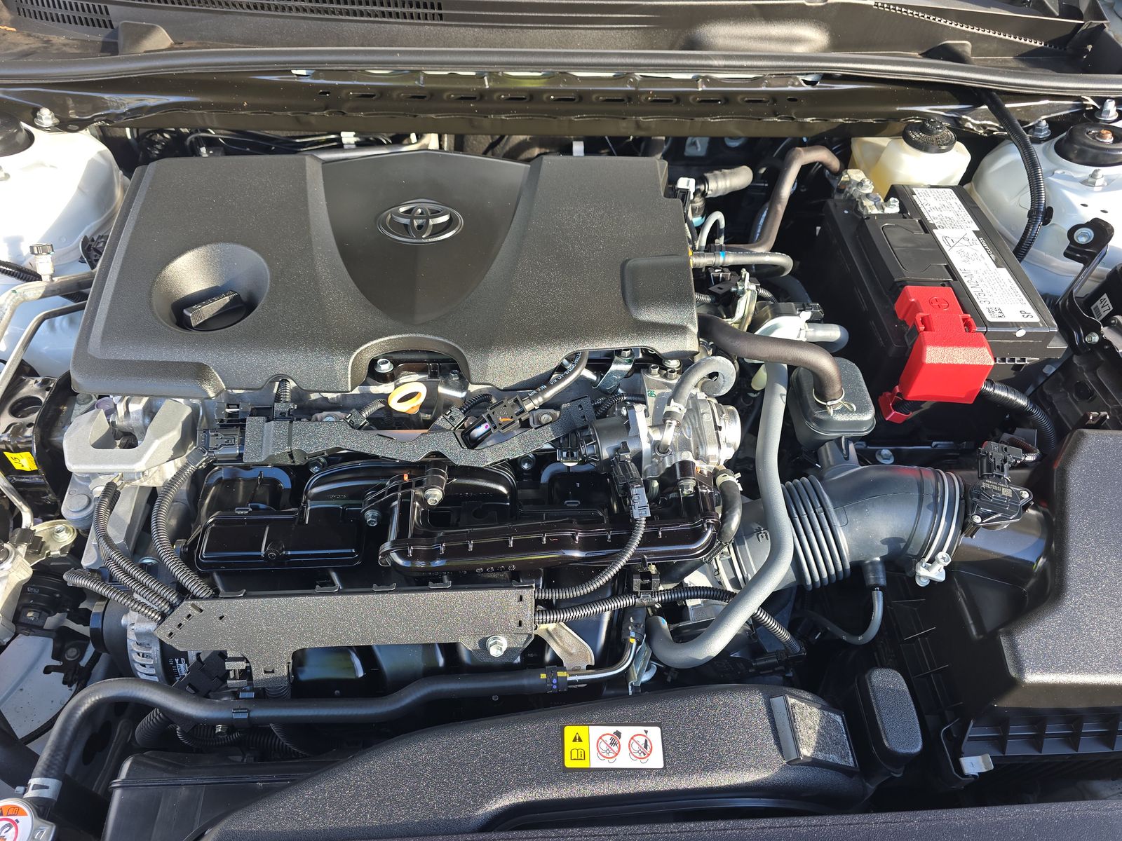 2024 Toyota Camry LE FWD