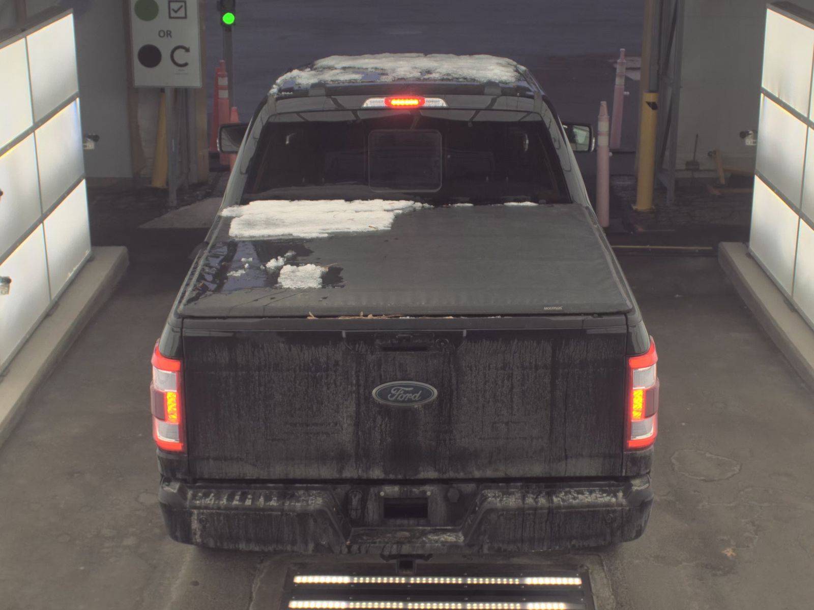 2023 Ford F-150 Hybrid Lariat AWD