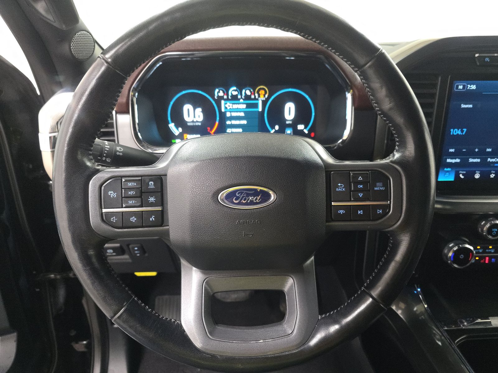 2023 Ford F-150 Lariat AWD