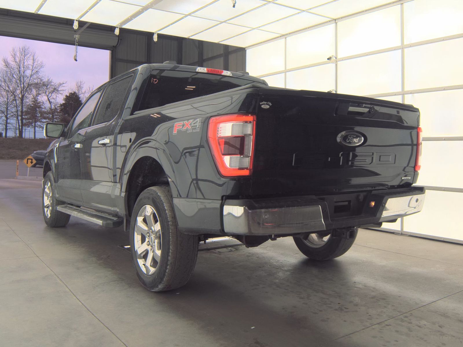 2023 Ford F-150 Lariat AWD