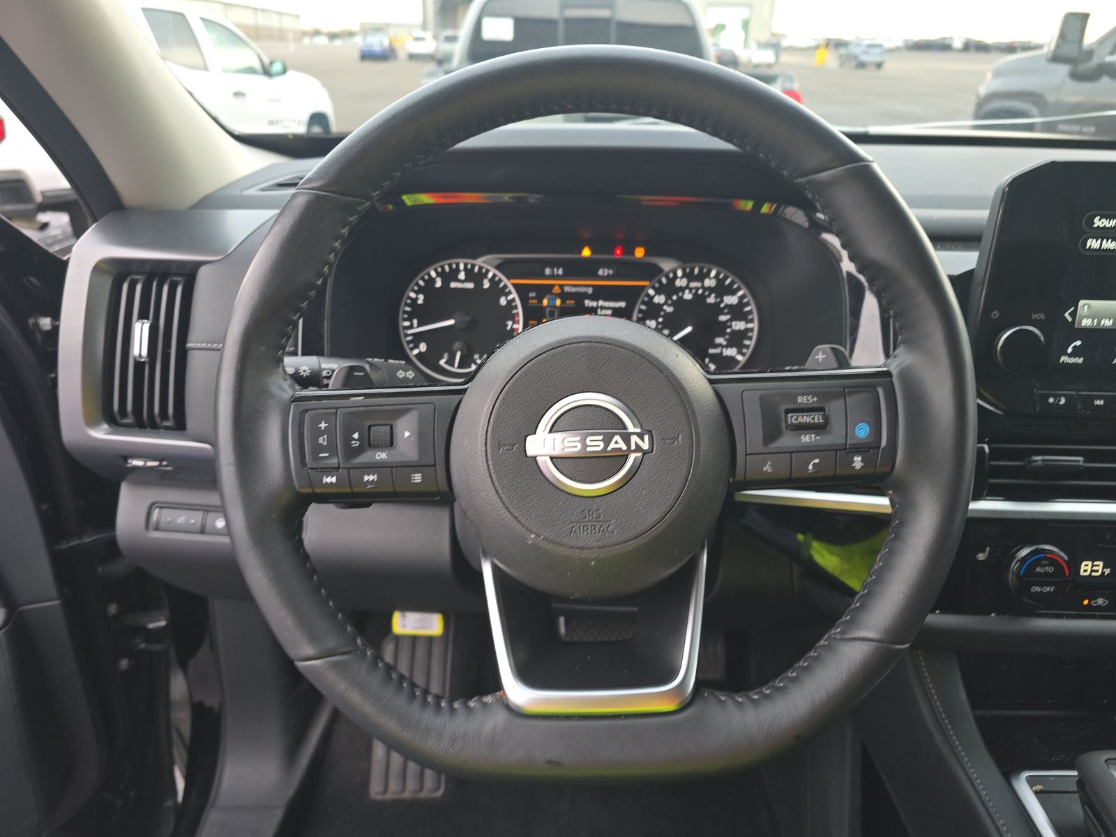 2024 Nissan Pathfinder SL FWD