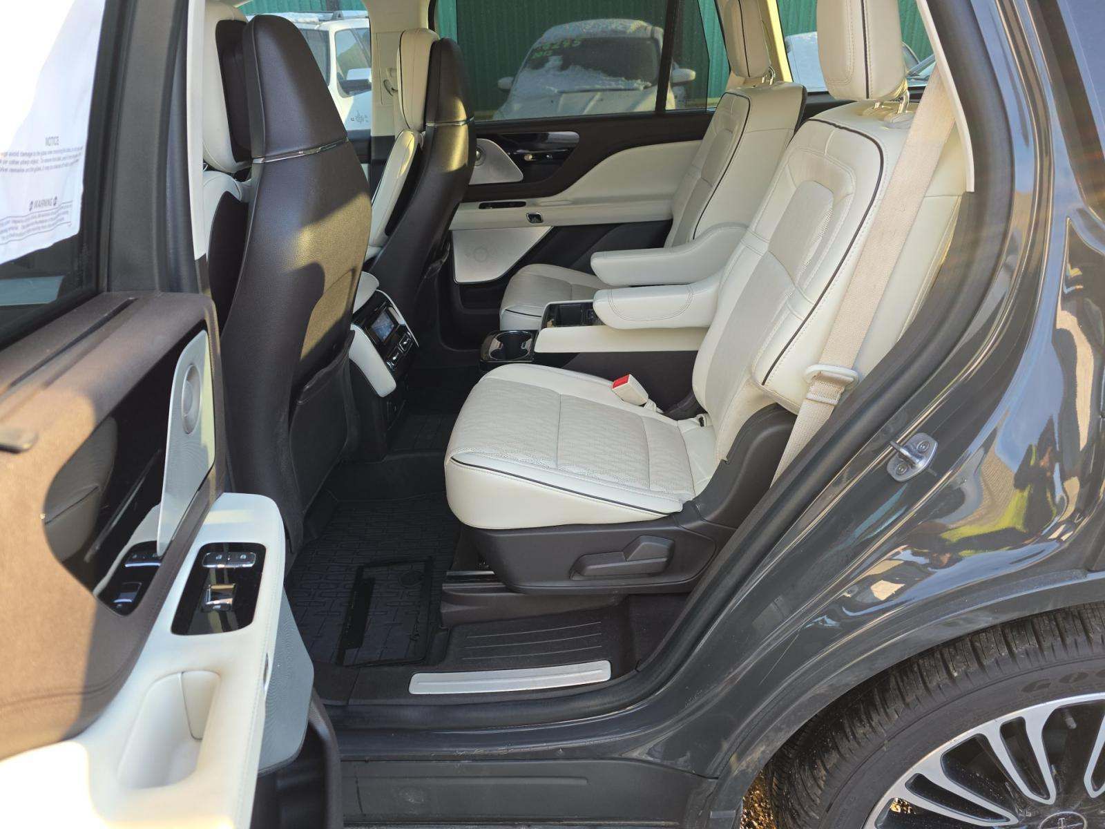 2023 Lincoln Aviator Black Label AWD