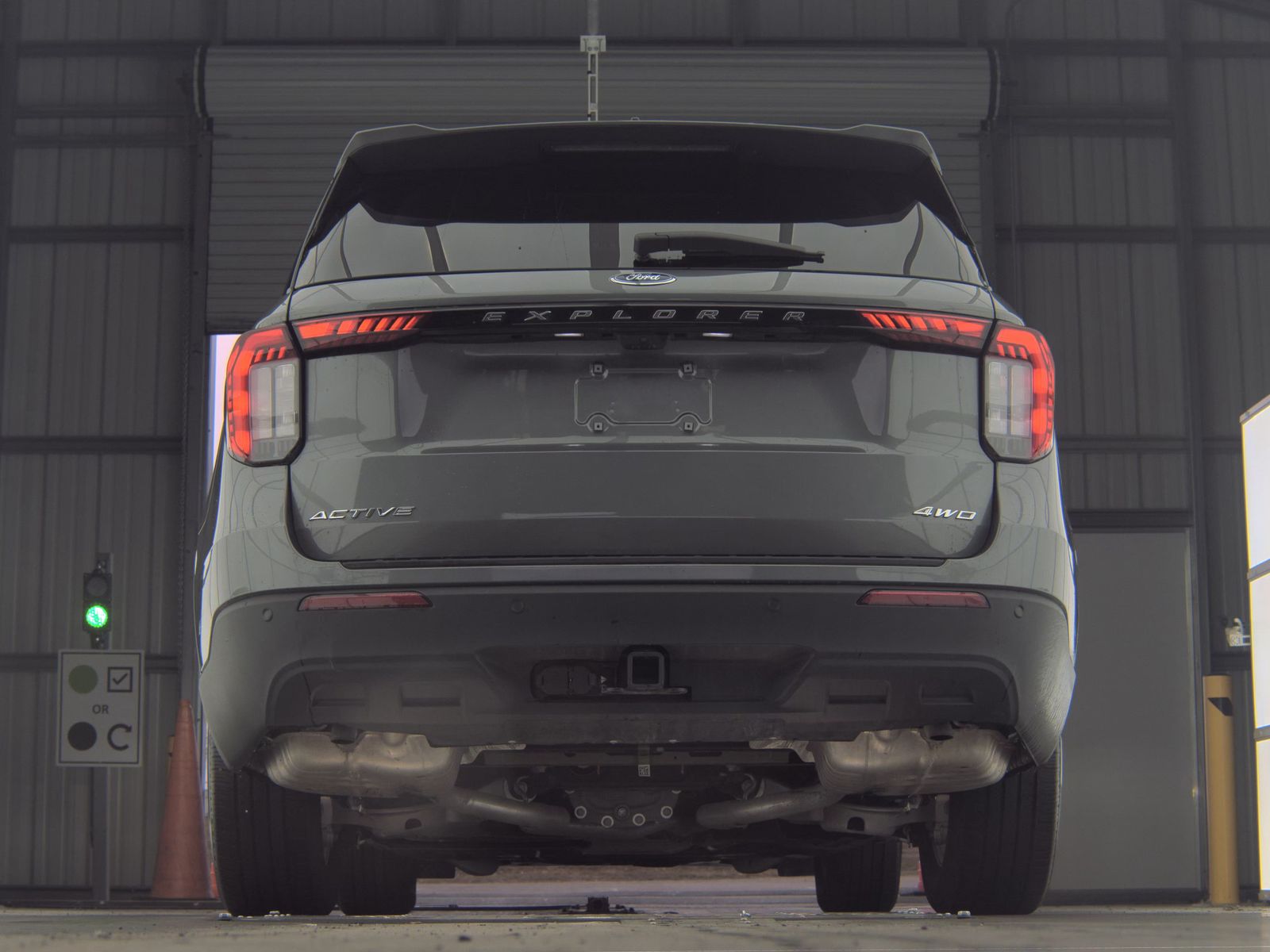 2025 Ford Explorer Active AWD