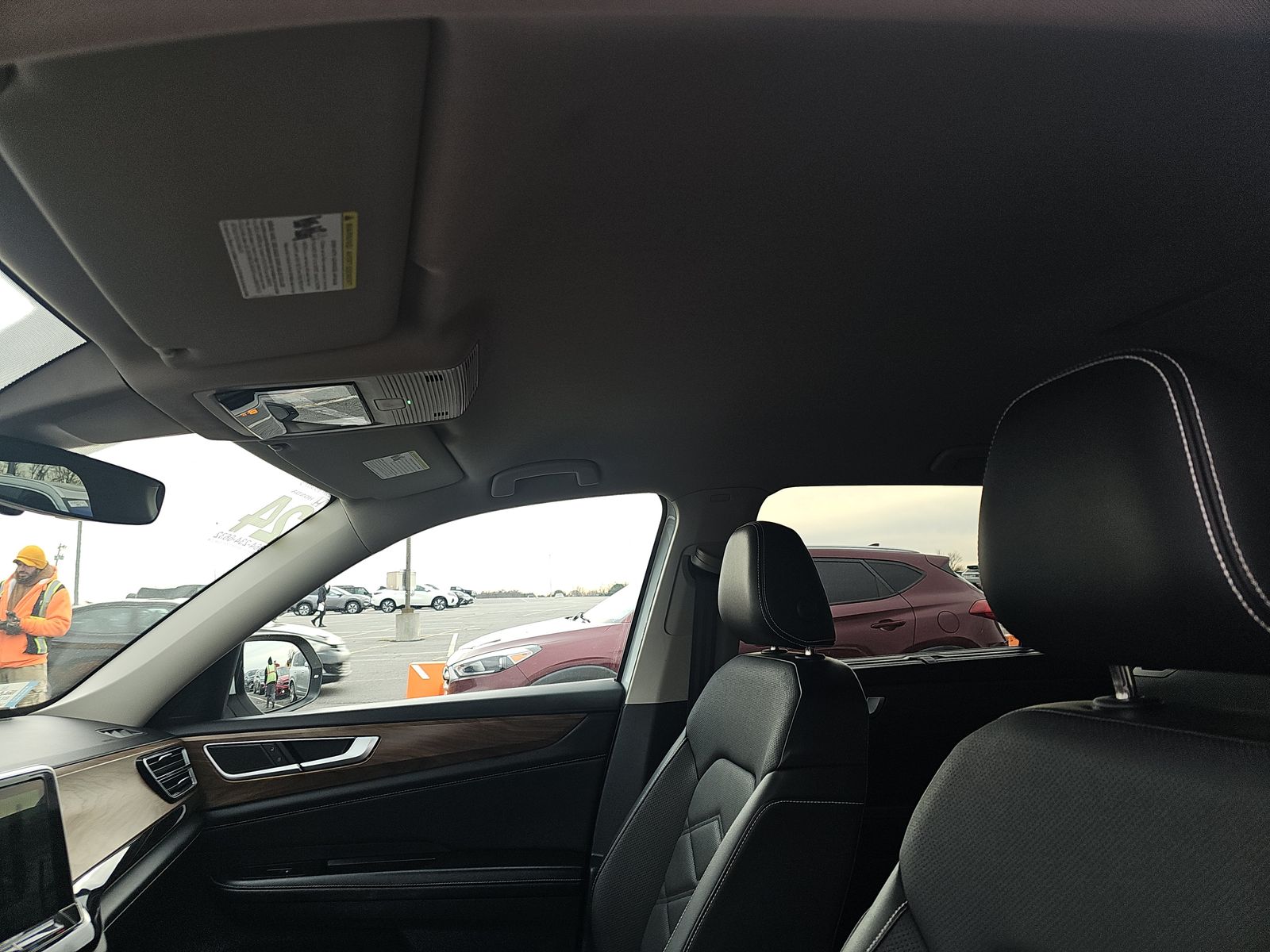 2024 Volkswagen Atlas 2.0T SE FWD