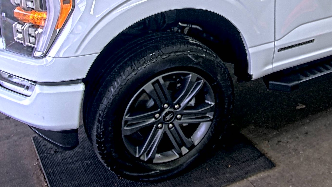 2023 Ford F-150 Hybrid XLT AWD