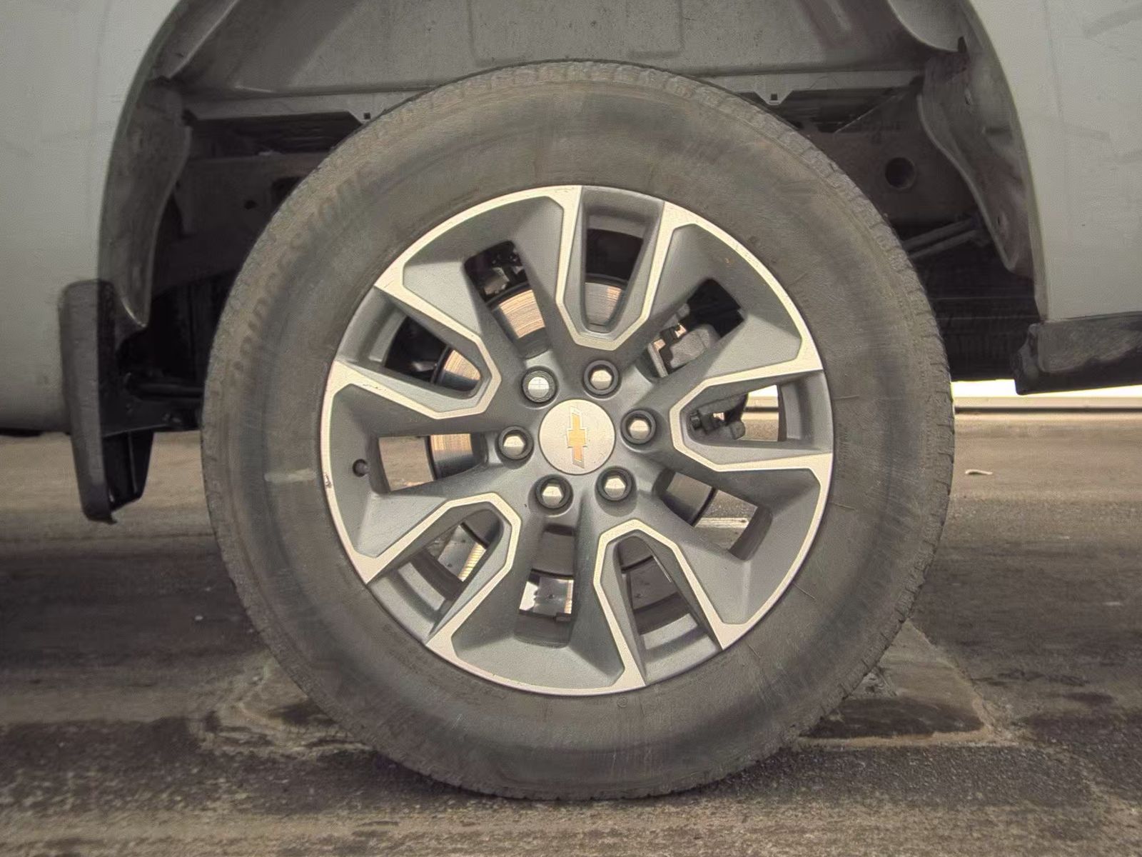 2024 Chevrolet Silverado 1500 LT AWD