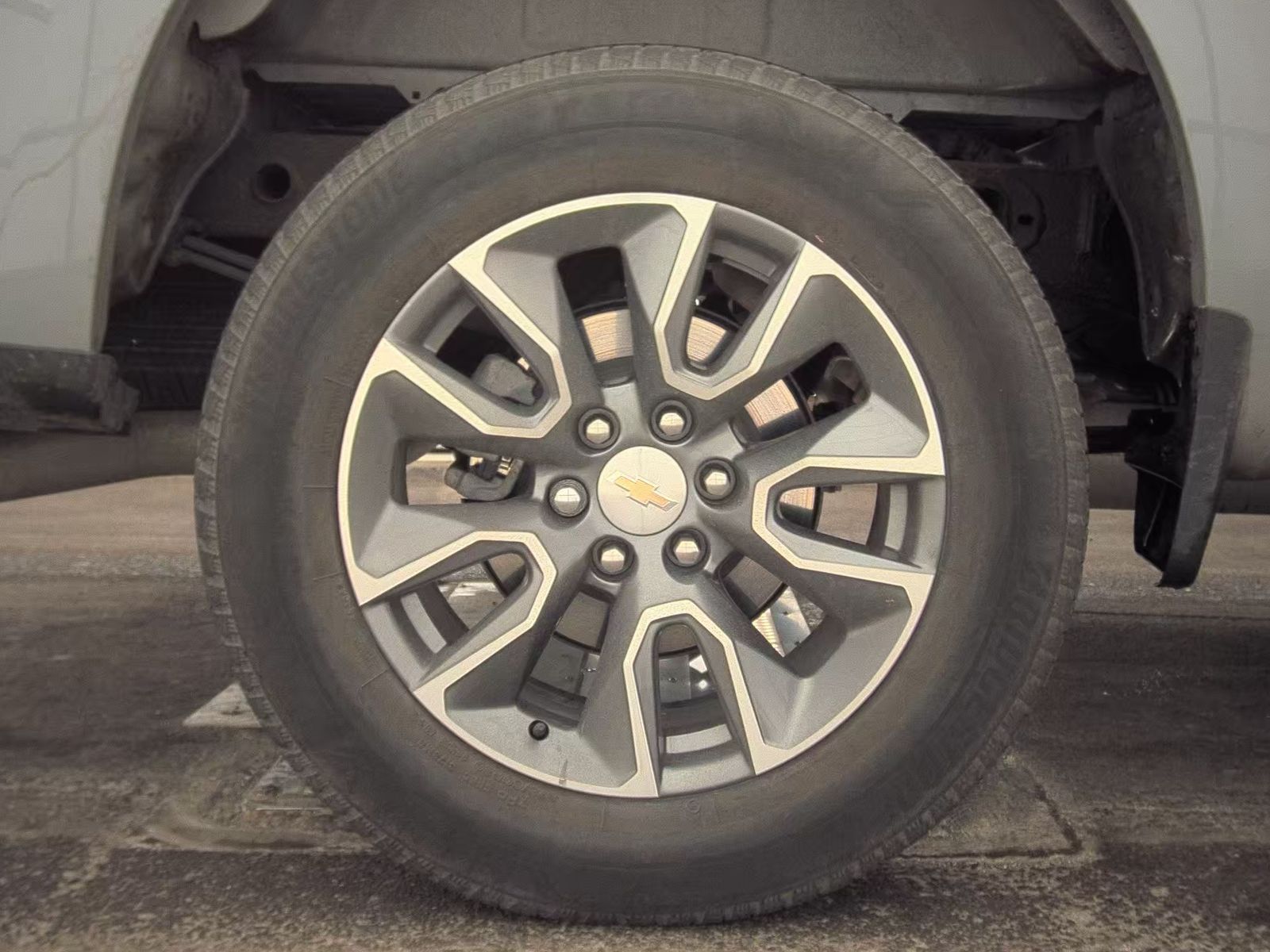 2024 Chevrolet Silverado 1500 LT AWD