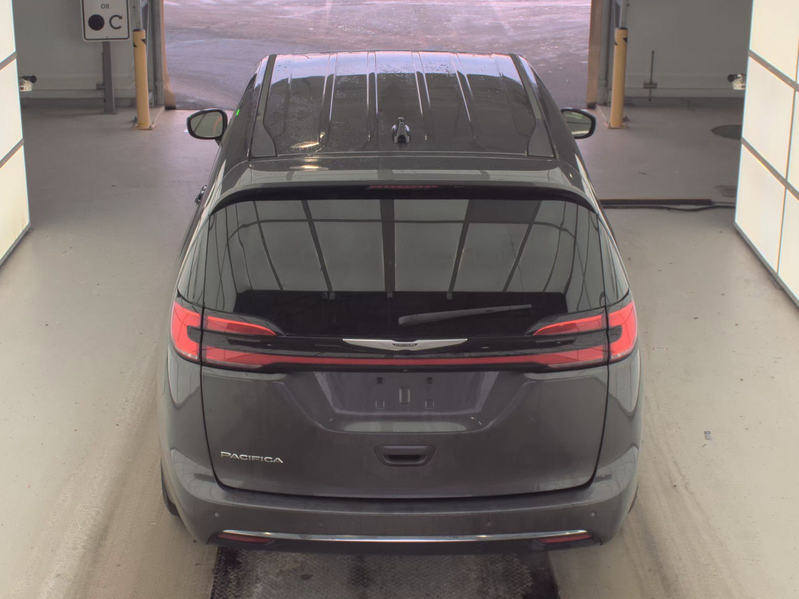 2023 Chrysler Pacifica Touring L FWD