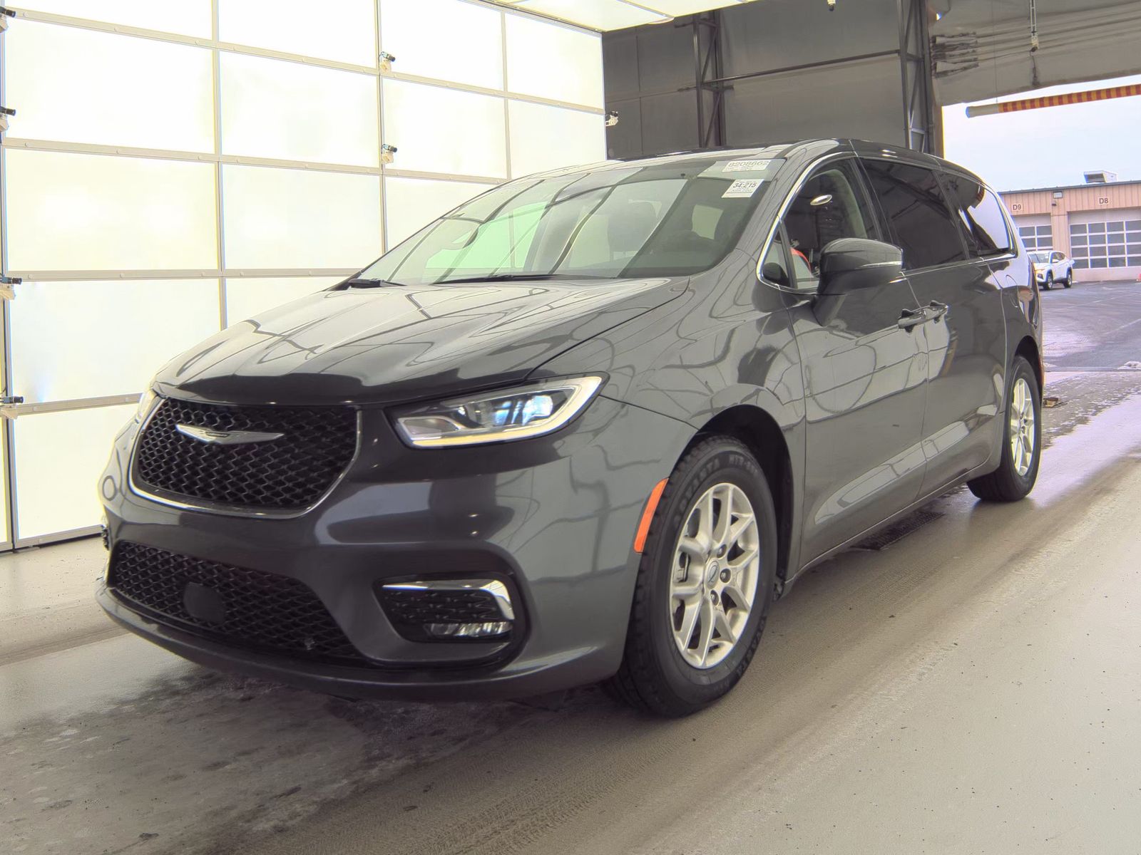 2023 Chrysler Pacifica Touring L FWD