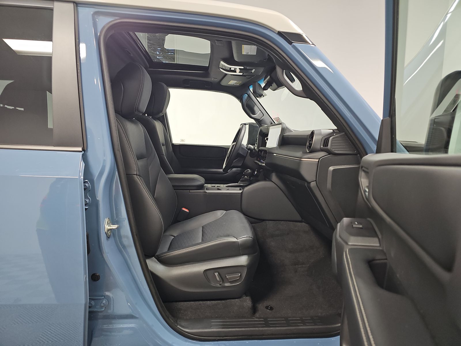 2025 Toyota Land Cruiser Base AWD