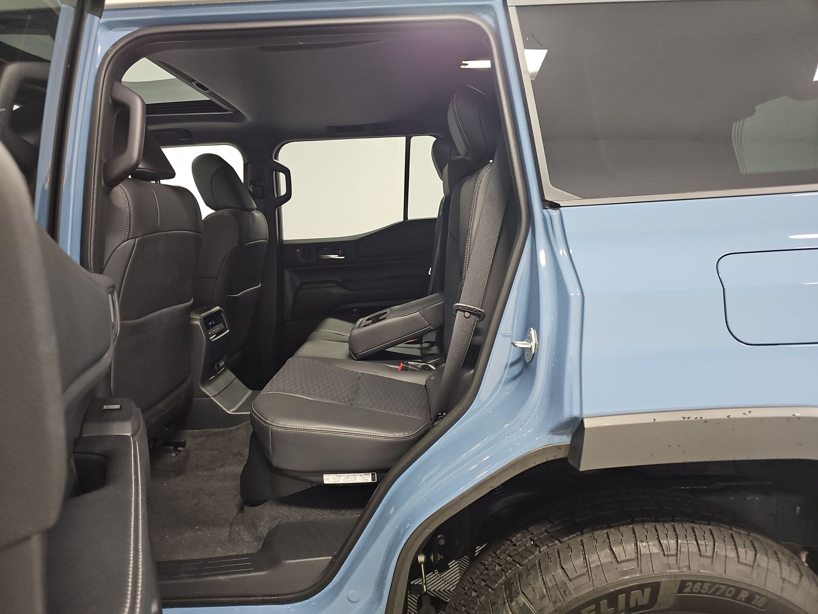 2025 Toyota Land Cruiser Base AWD