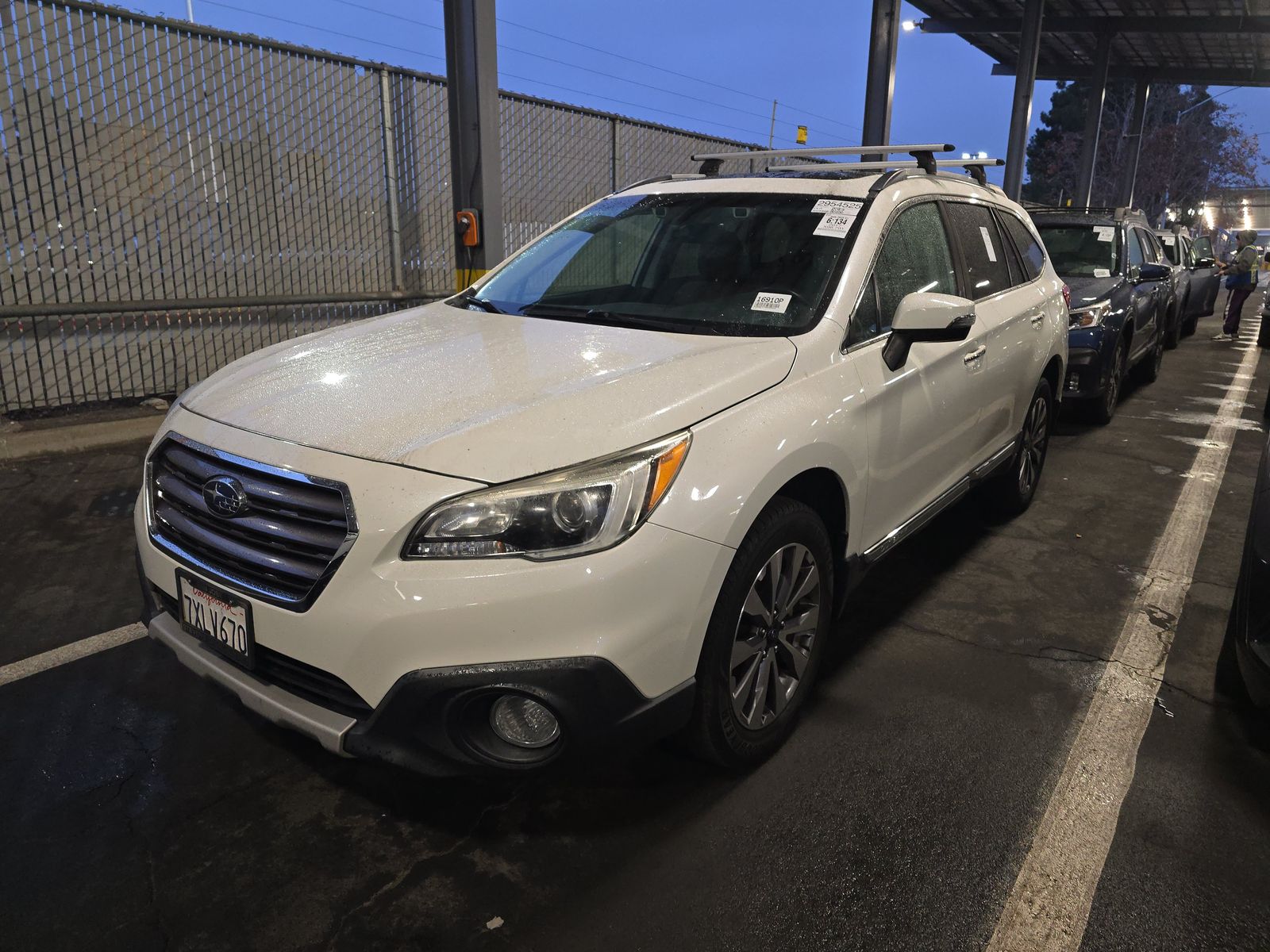 2017 Subaru Outback 3.6R Touring AWD