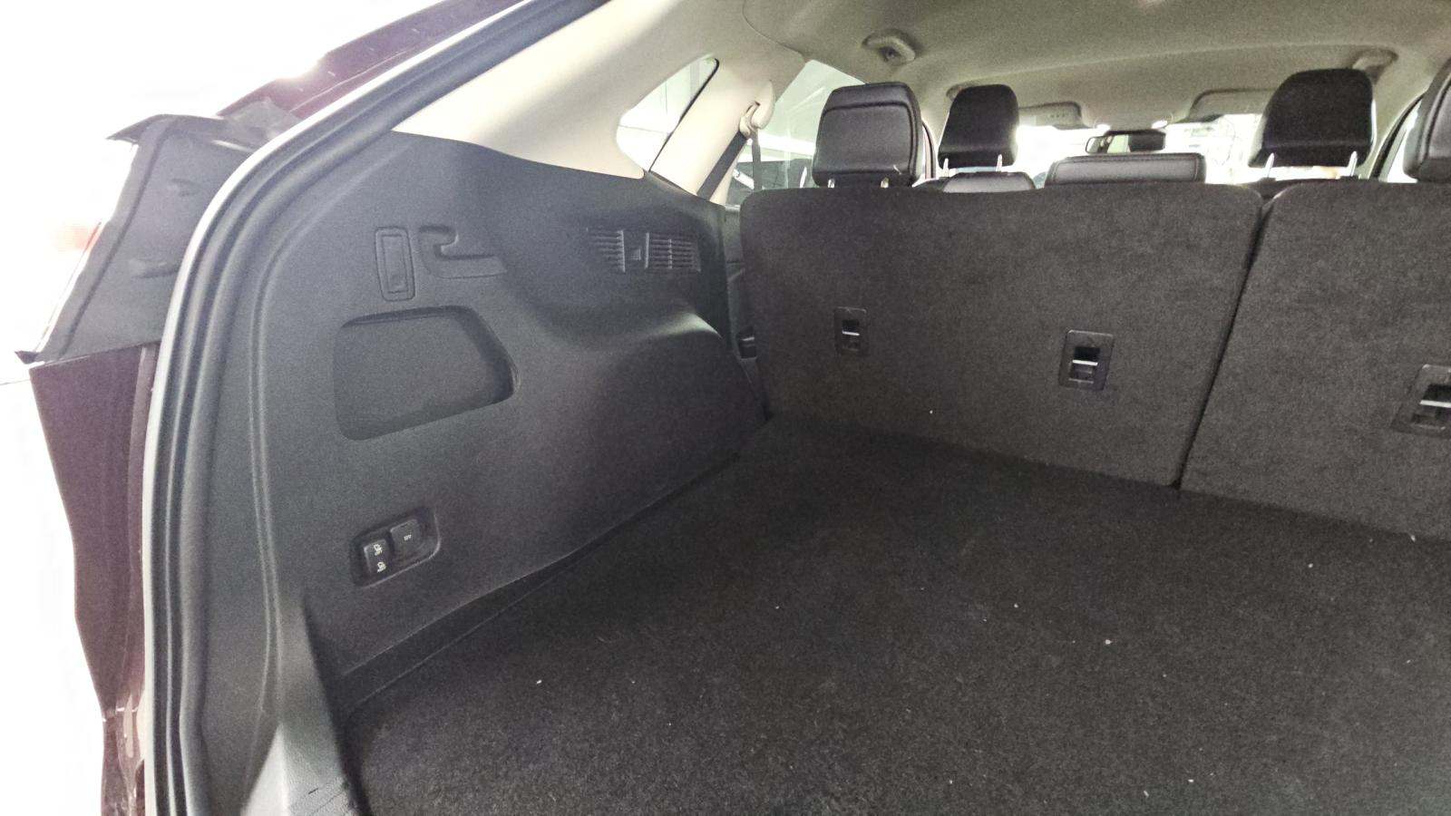 2022 Ford Edge SEL AWD