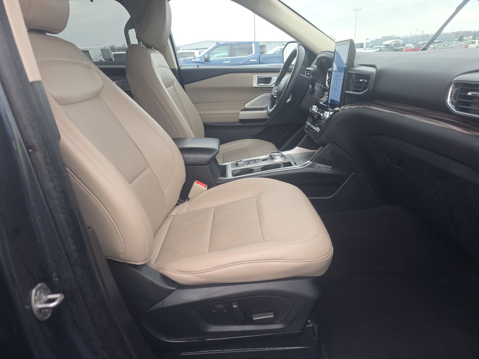 2023 Ford Explorer Limited AWD