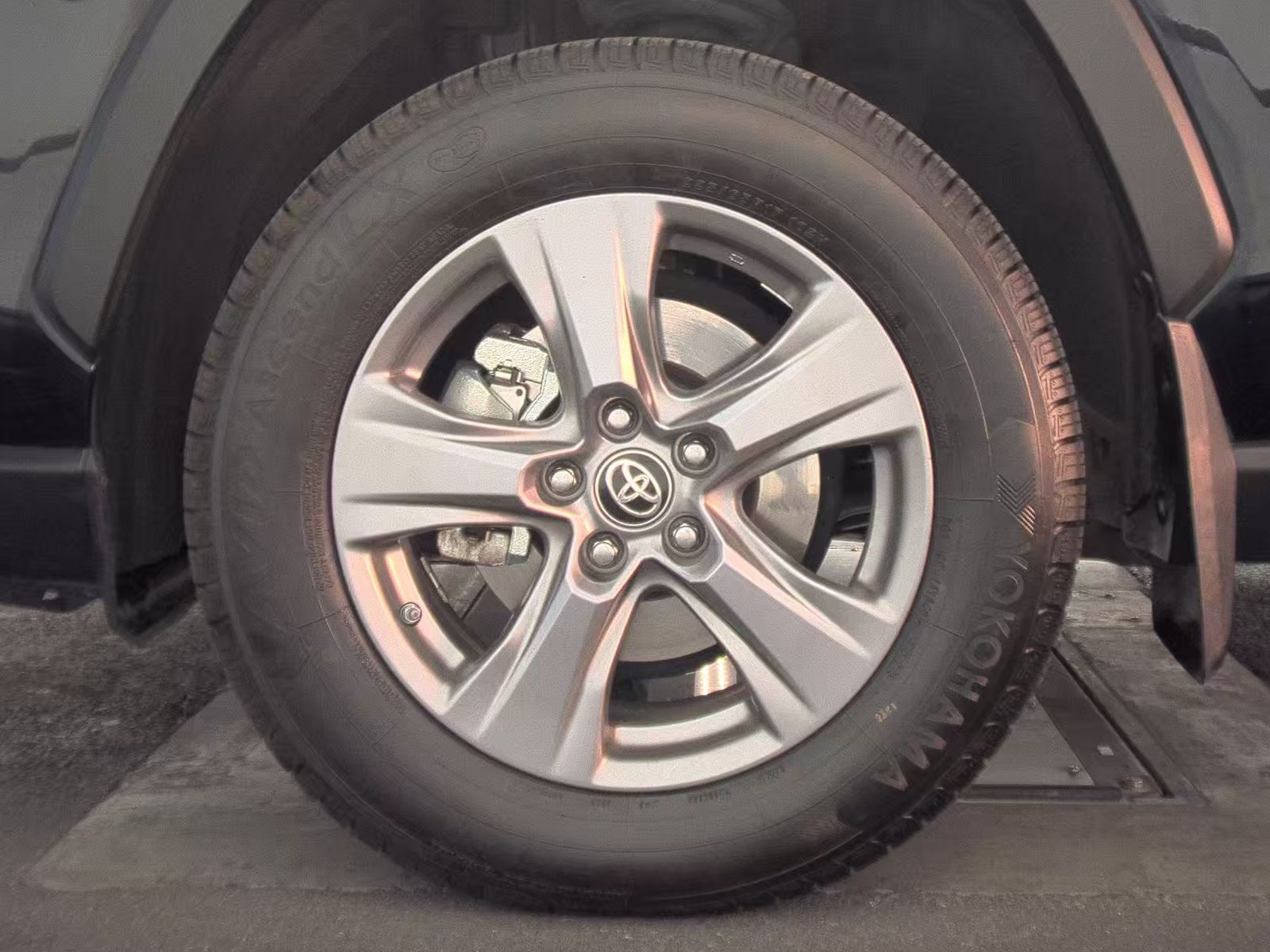 2024 Toyota RAV4 Hybrid LE AWD