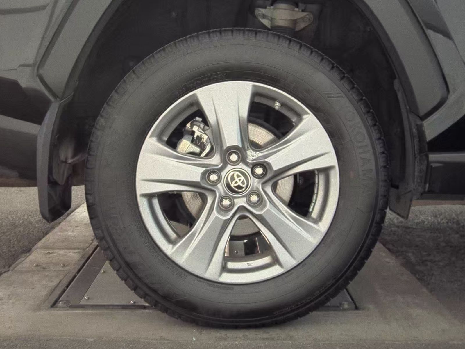 2024 Toyota RAV4 Hybrid LE AWD