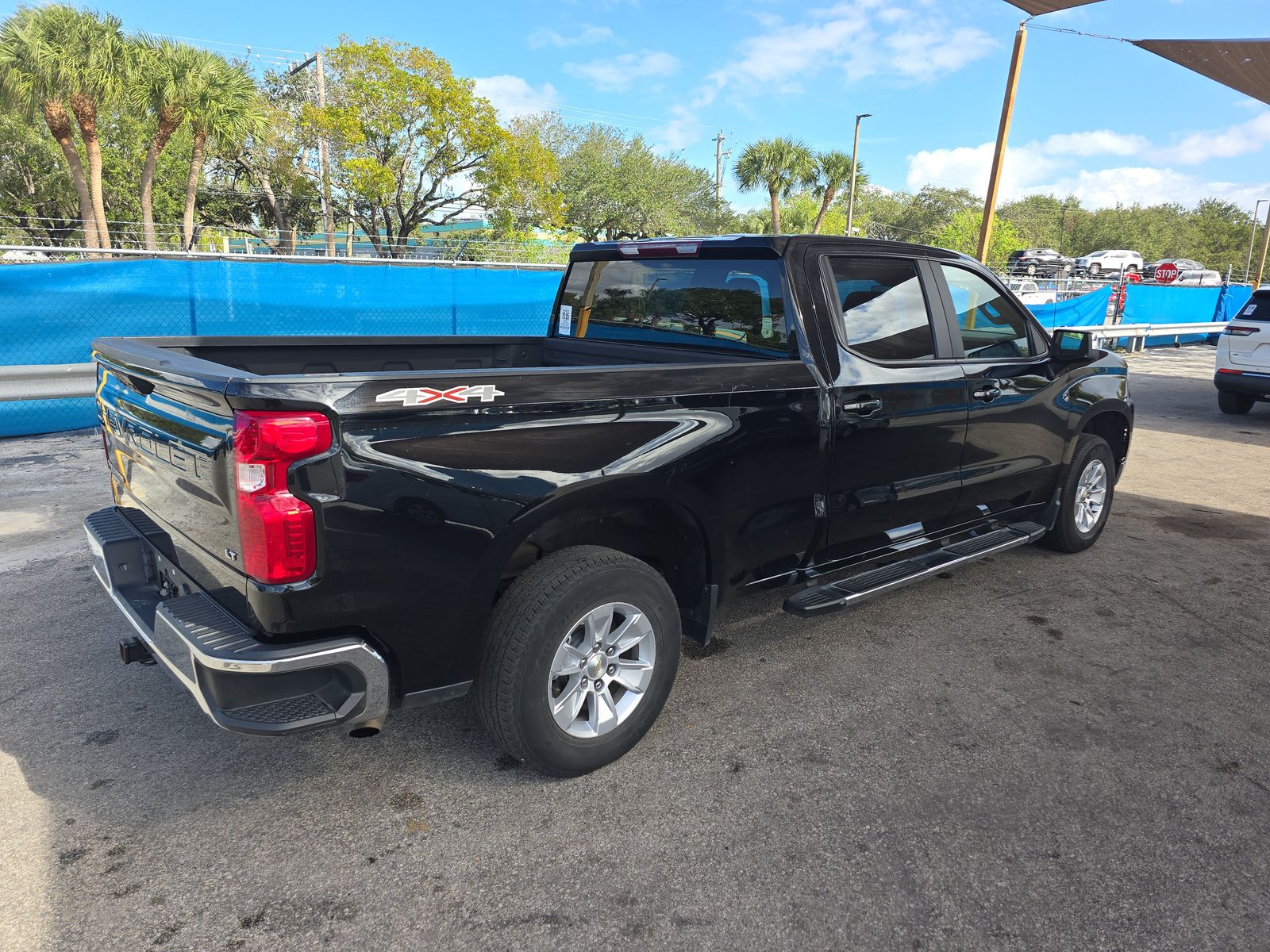 2023 Chevrolet Silverado 1500 LT AWD