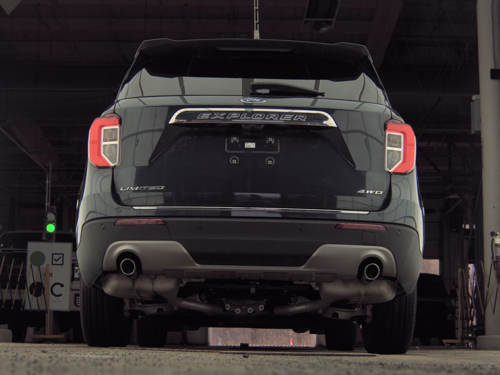 2023 Ford Explorer Limited AWD