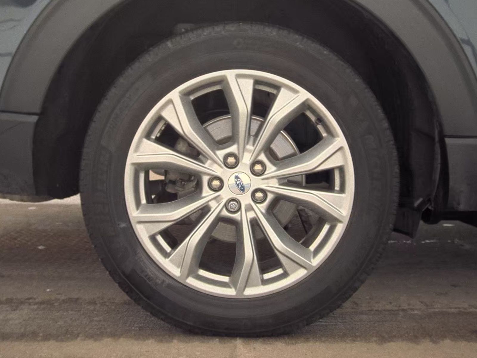 2023 Ford Explorer Limited AWD